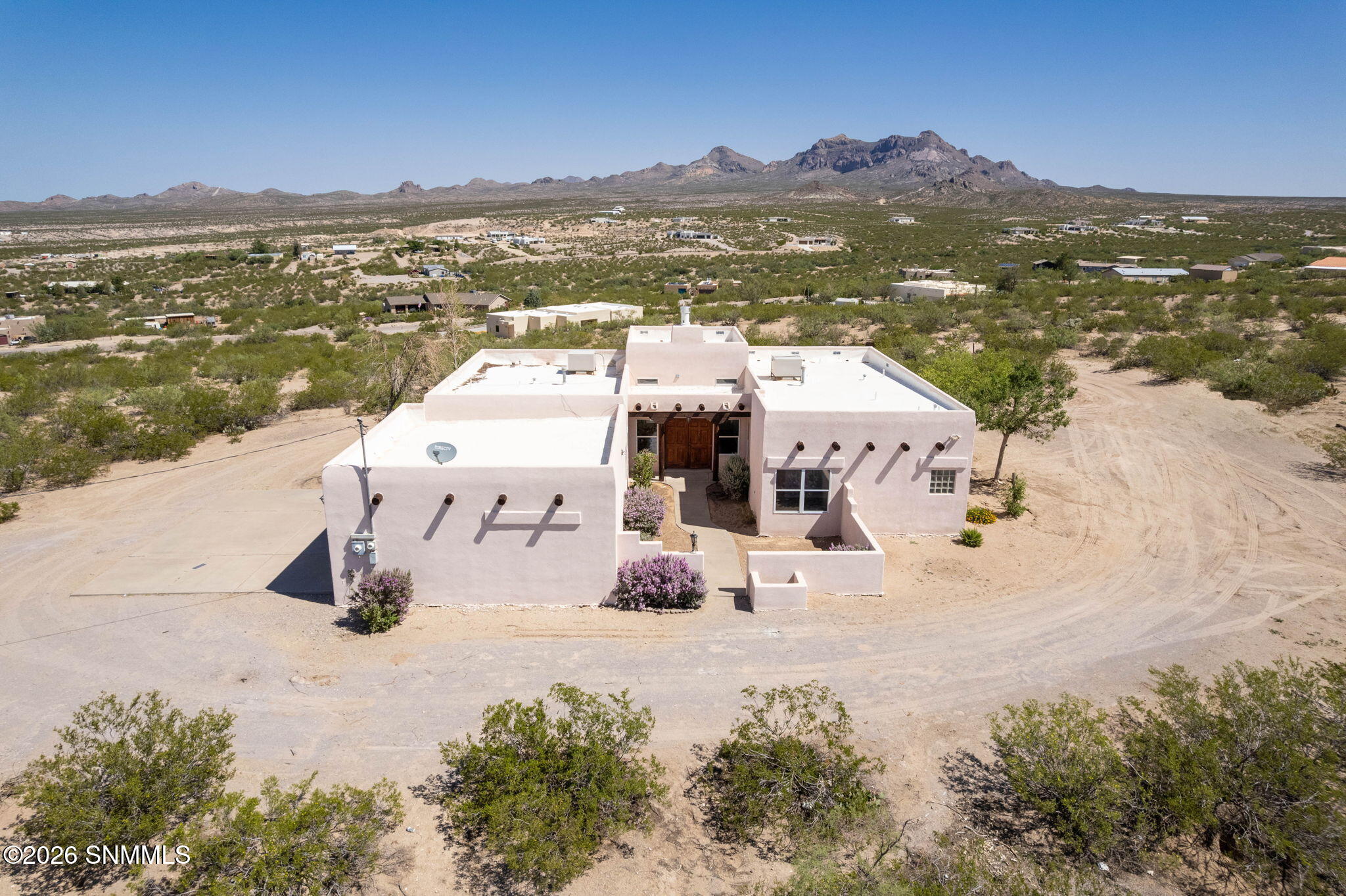 54-web-or-mls-Snappin Homes (DesertRidge