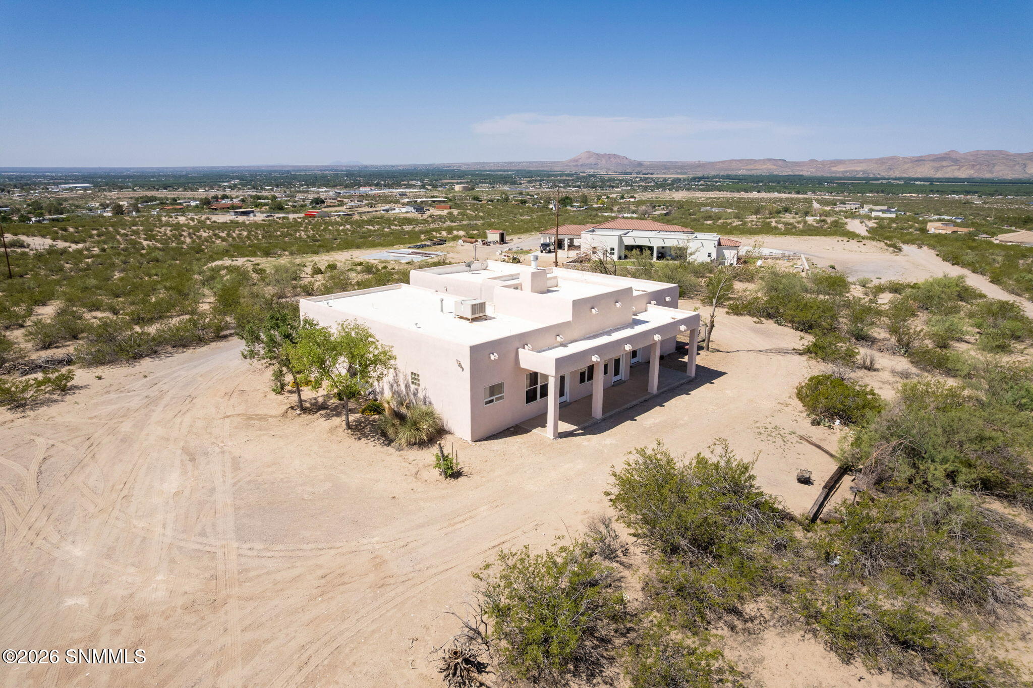 56-web-or-mls-Snappin Homes (DesertRidge