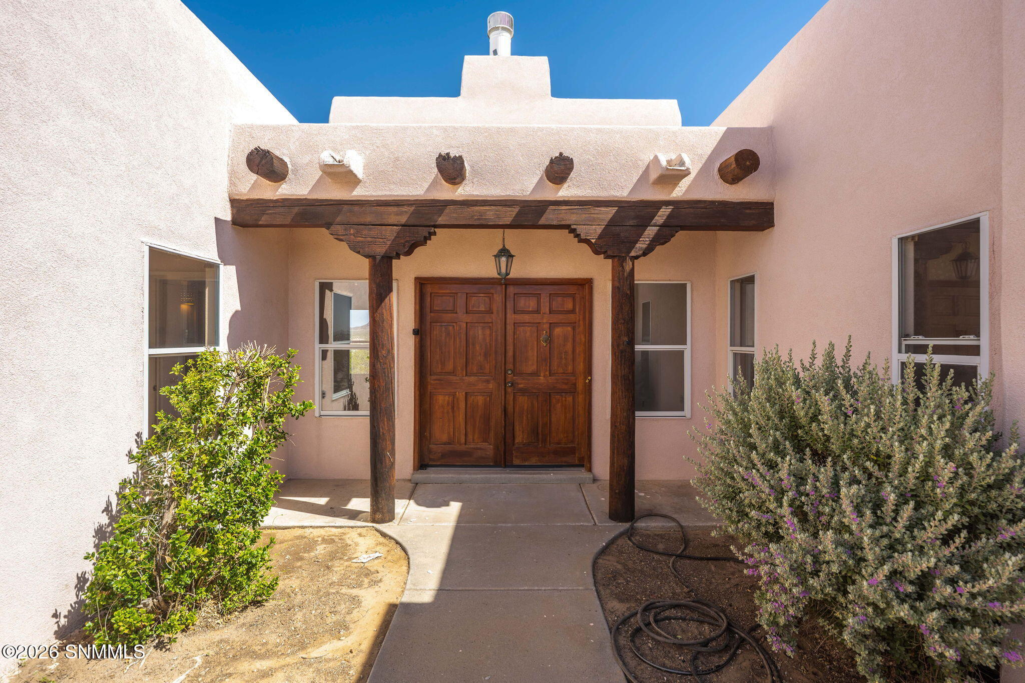 6-web-or-mls-Snappin Homes (DesertRidgeR