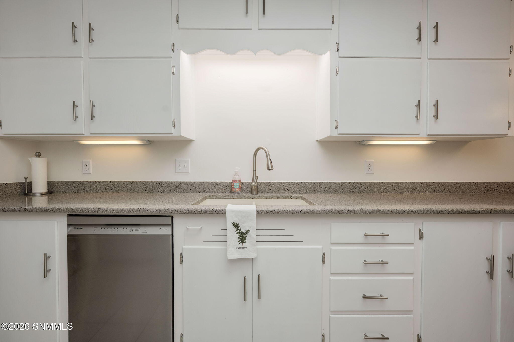 10-web-or-mls-Snappin Homes (Milton415)-