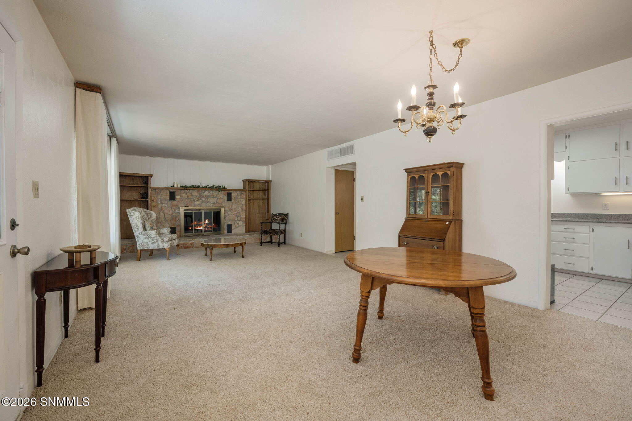 4-web-or-mls-Snappin Homes (Milton415)-4