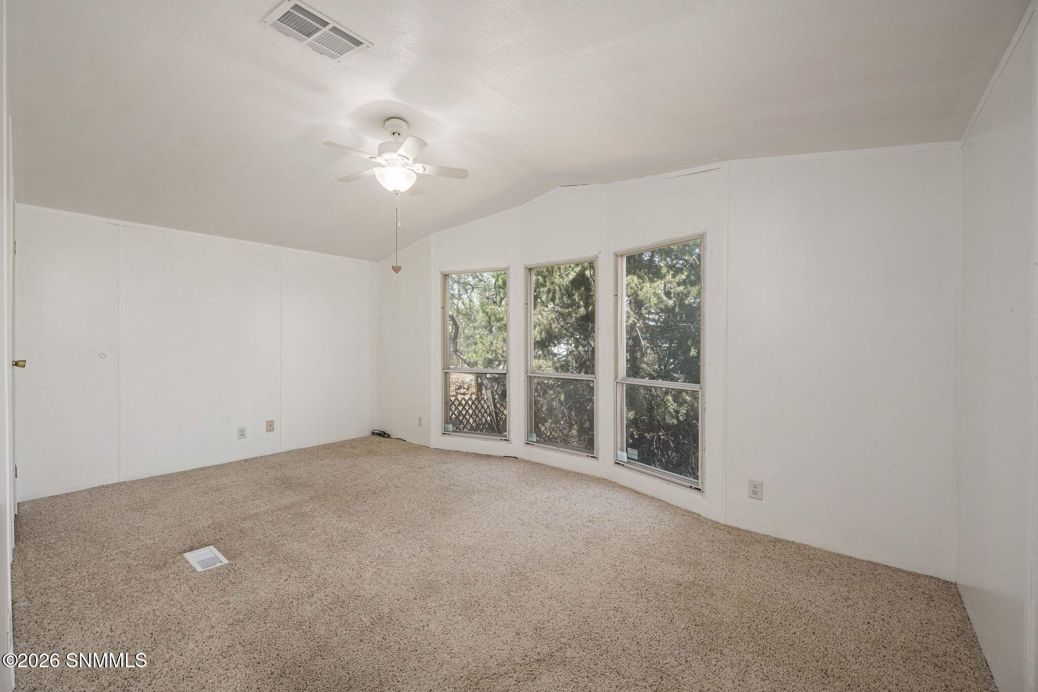 28-web-or-mls-Snappin Homes (Nana5200)-2