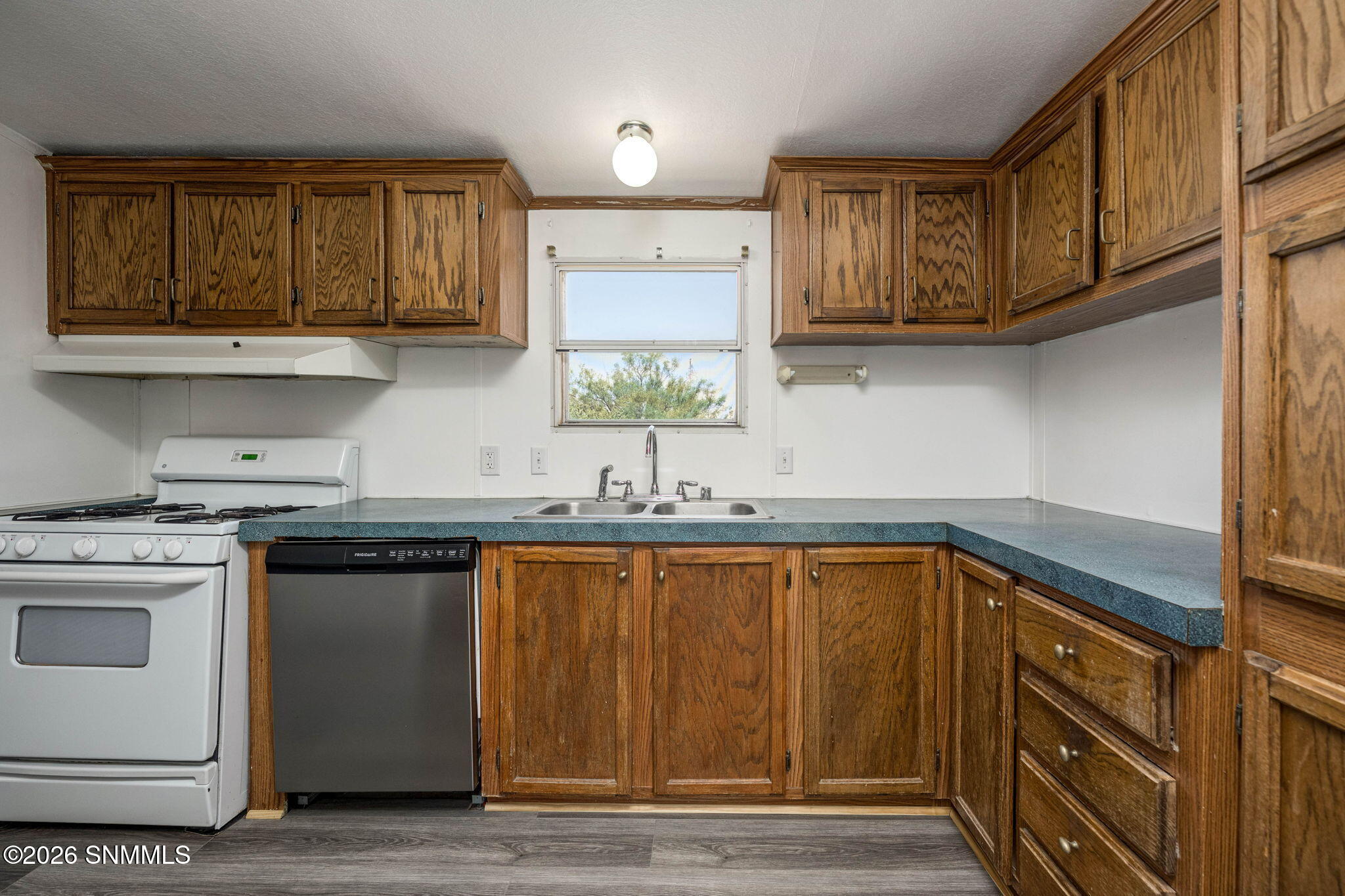 10-web-or-mls-Snappin Homes (Nana5200)-1
