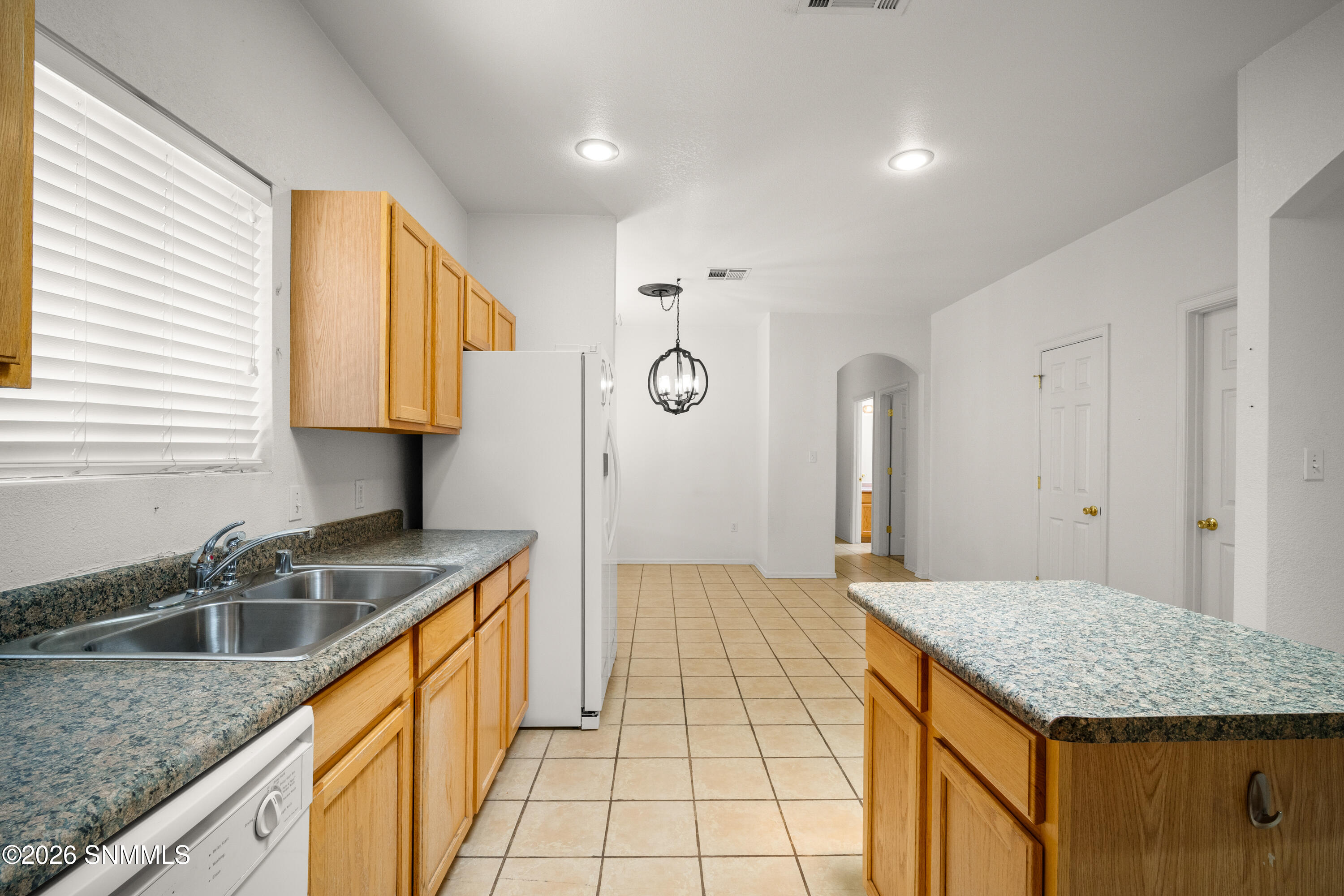1635-Juniper-MLS-Camera-Guy-14