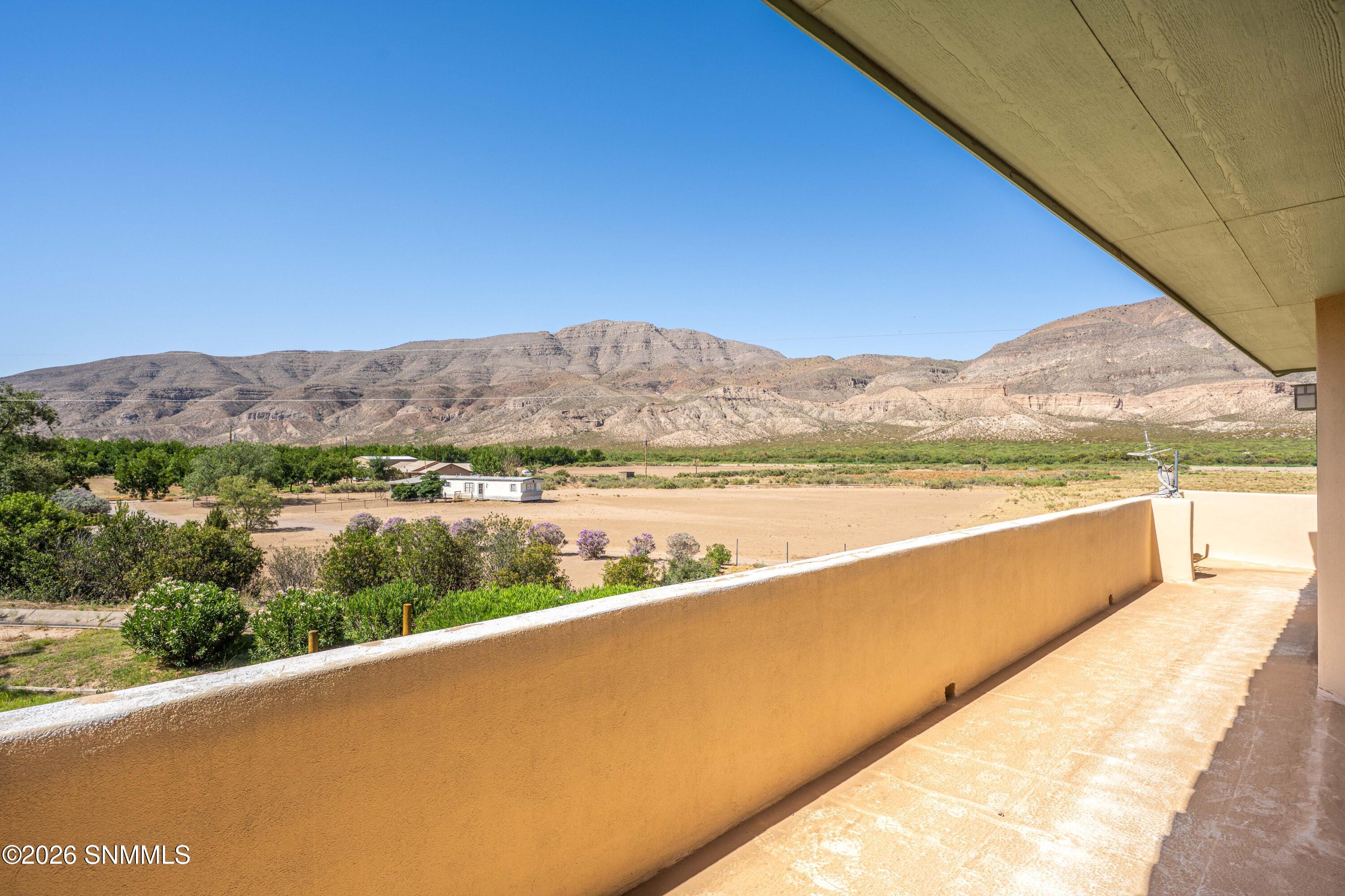 25_Balcony View_54