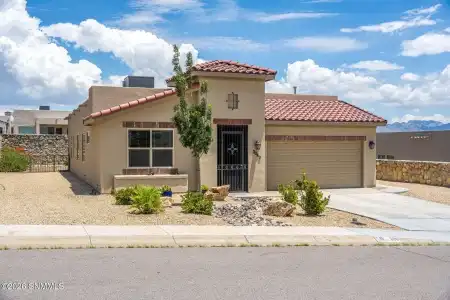 3060 Maddox Loop, Las Cruces, New Mexico 88011, 4 Bedrooms Bedrooms, ,2 BathroomsBathrooms,Residential,For Sale,Maddox,2602406