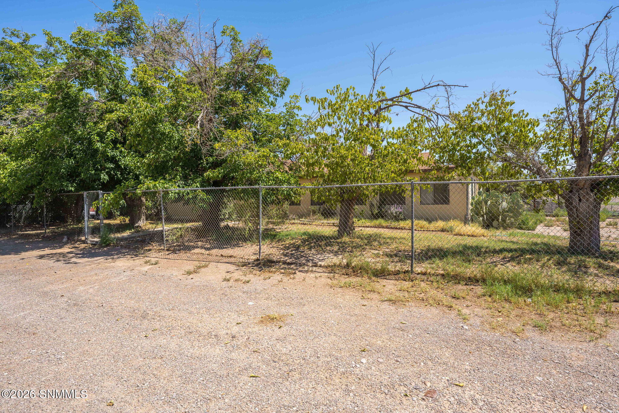 Front w/fence 2