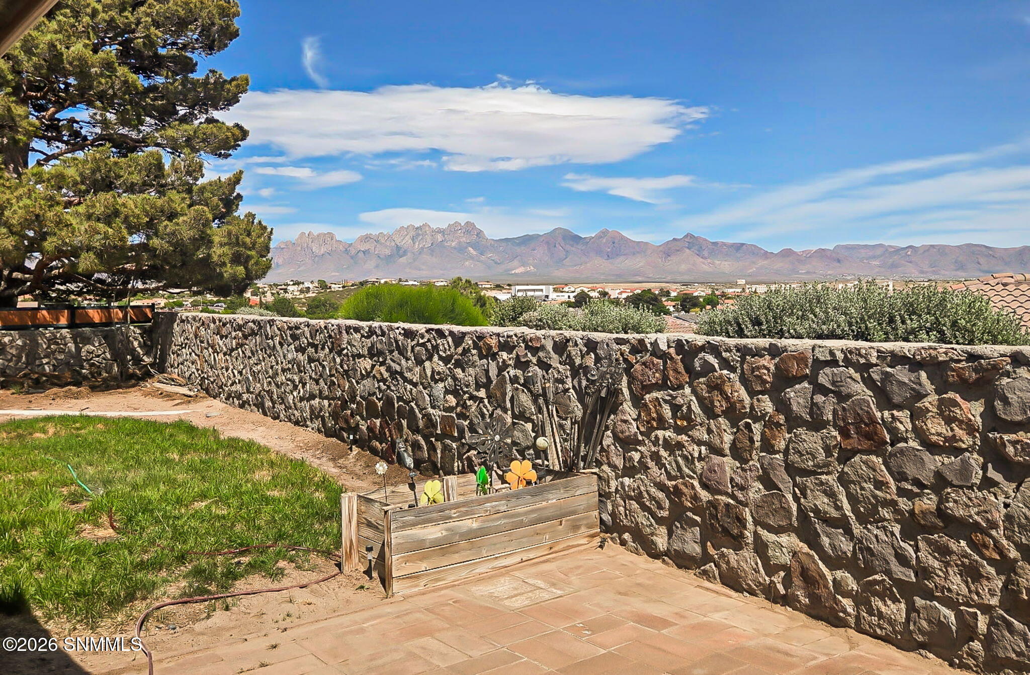 69-web-or-mls-1000028117