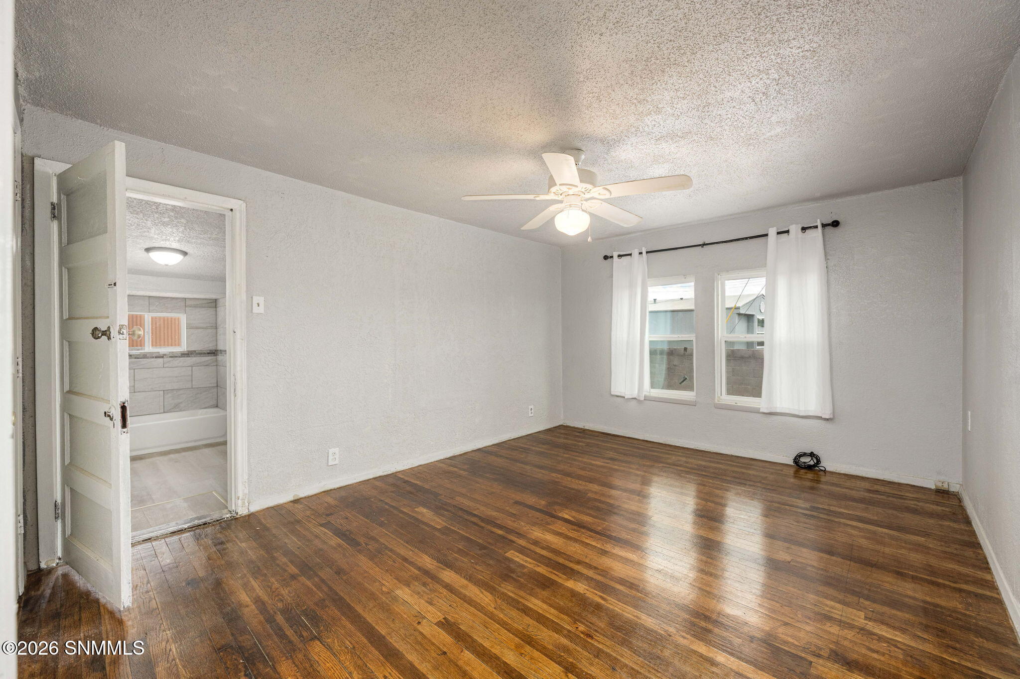 14-web-or-mls-Snappin Homes (Armstrong33