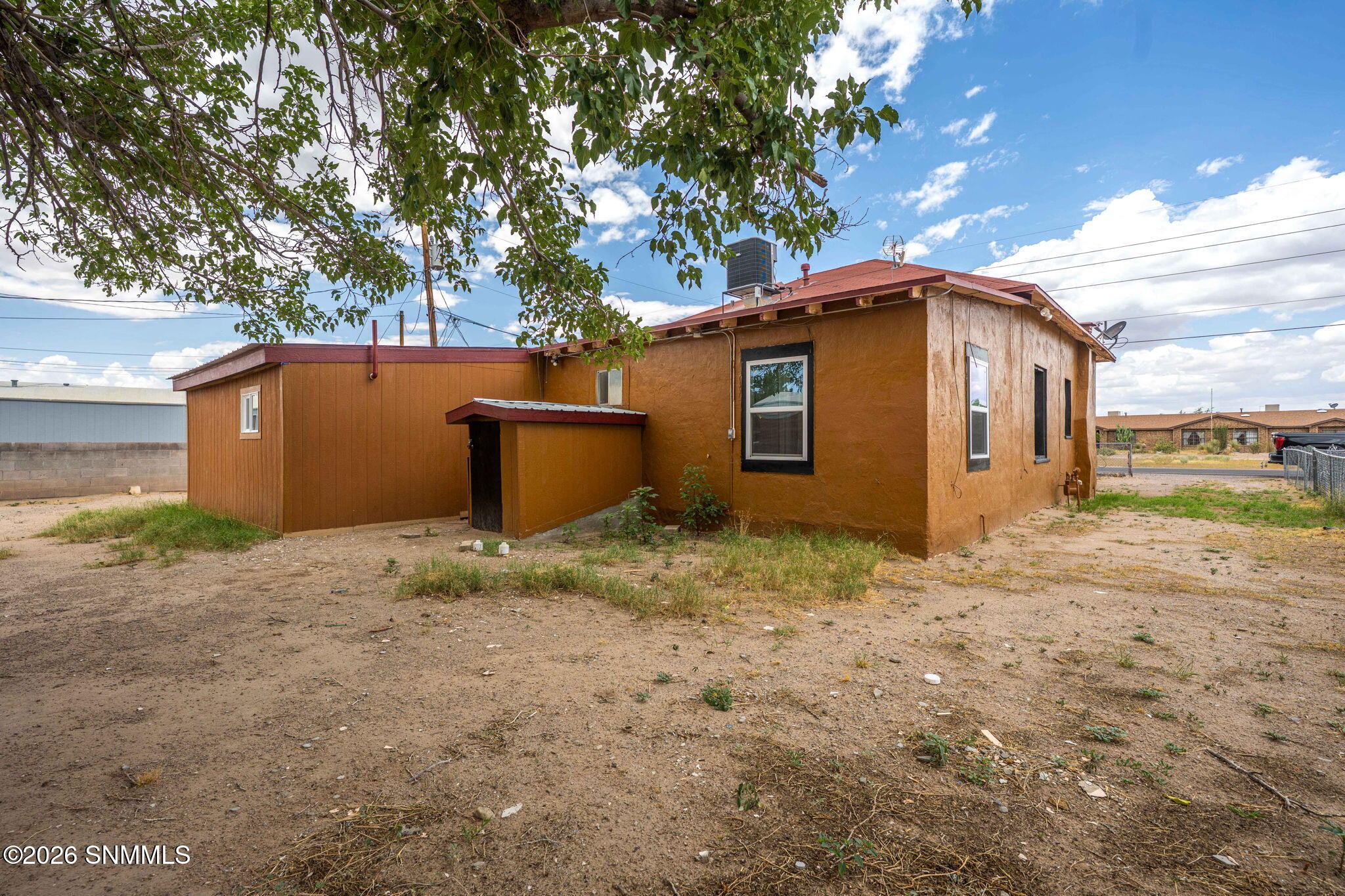 33-web-or-mls-Snappin Homes (Armstrong33