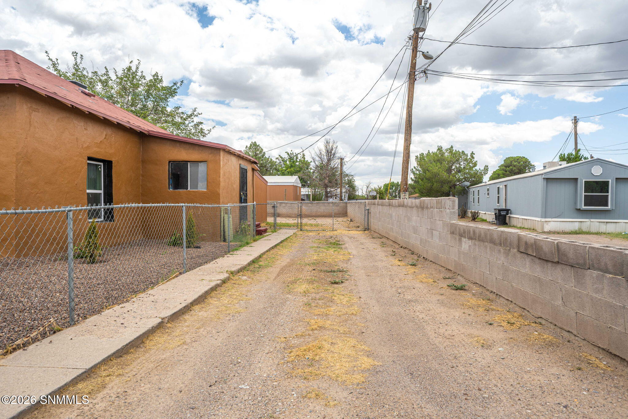 36-web-or-mls-Snappin Homes (Armstrong33