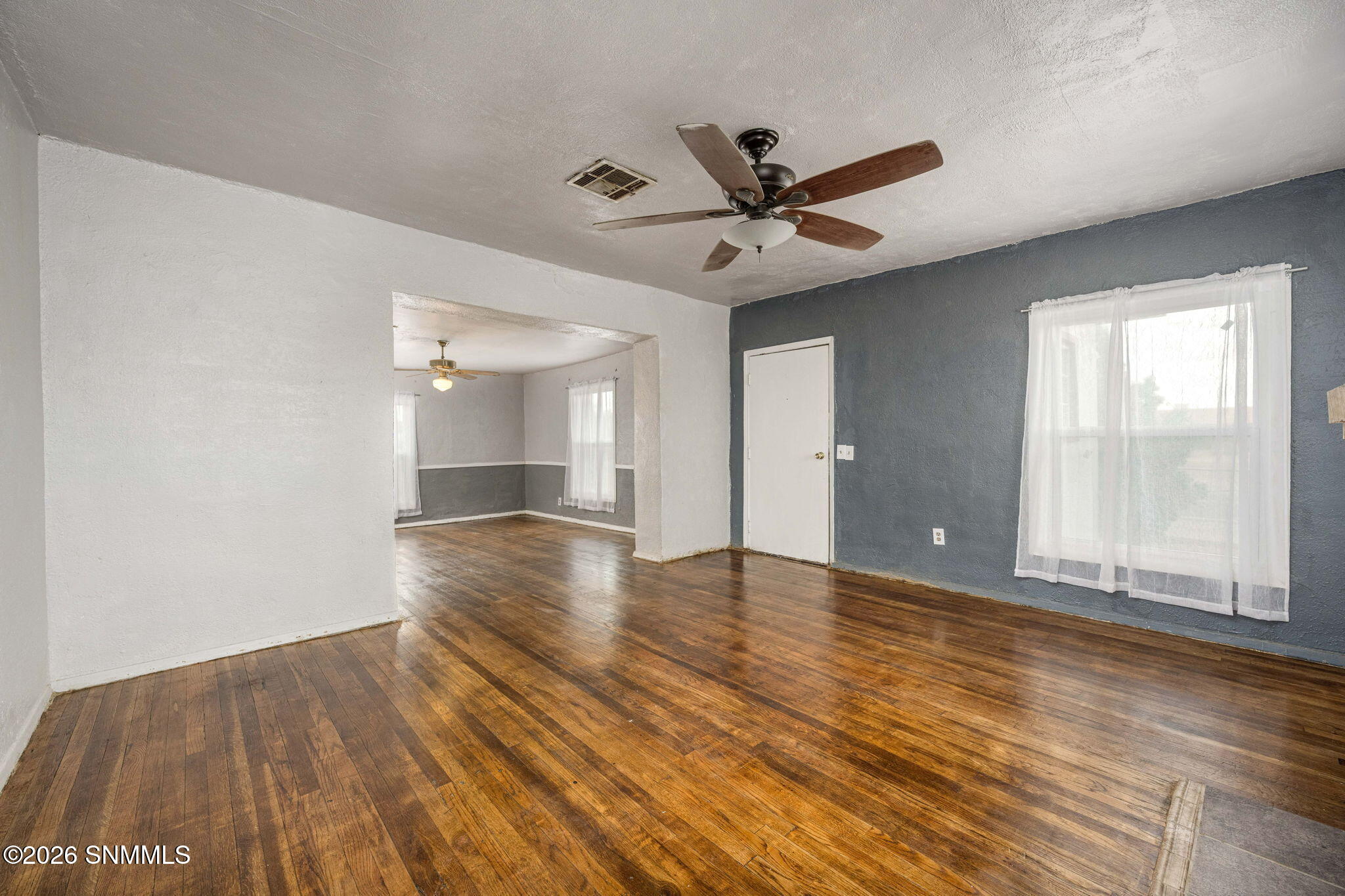 8-web-or-mls-Snappin Homes (Armstrong335
