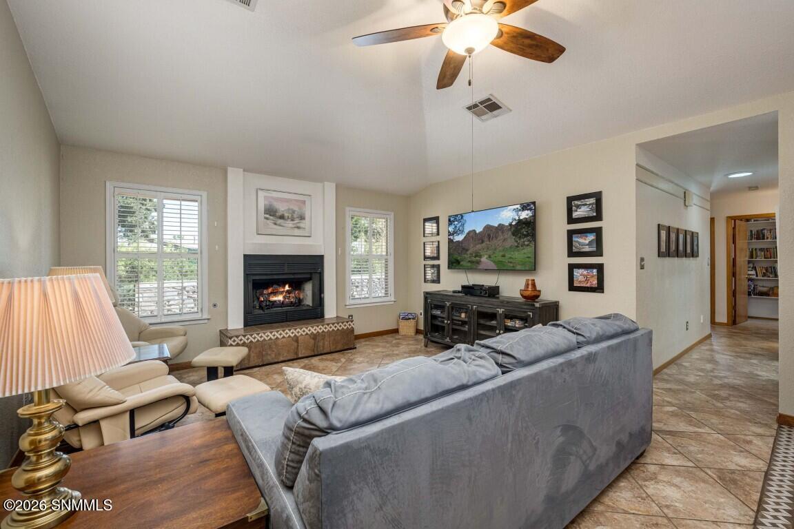 13-web-or-mls-Snappin Homes (SanAugustin