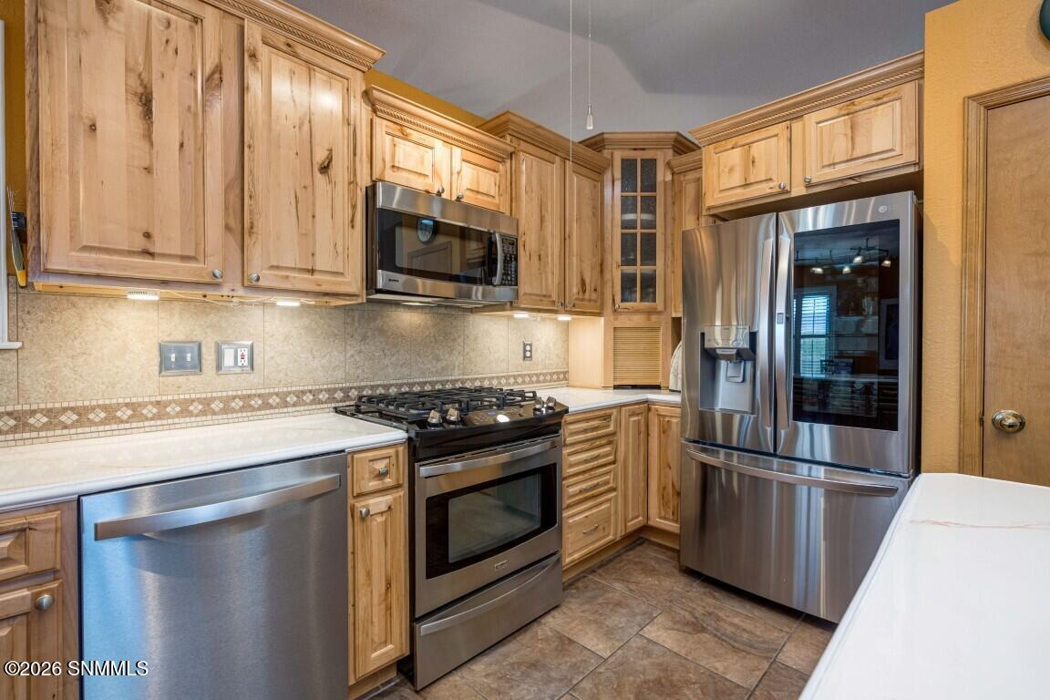 17-web-or-mls-Snappin Homes (SanAugustin