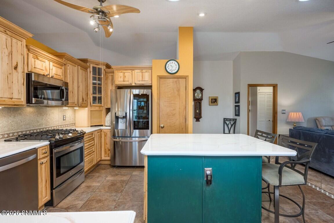 20-web-or-mls-Snappin Homes (SanAugustin
