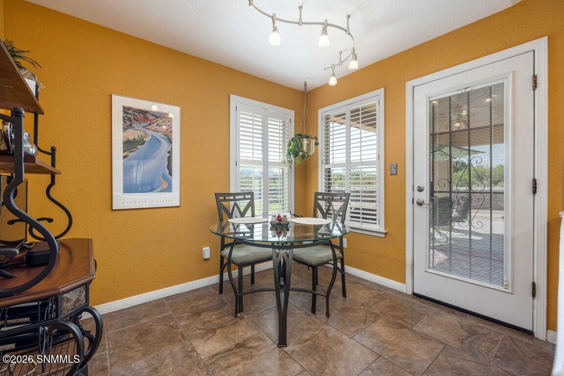 21-web-or-mls-Snappin Homes (SanAugustin