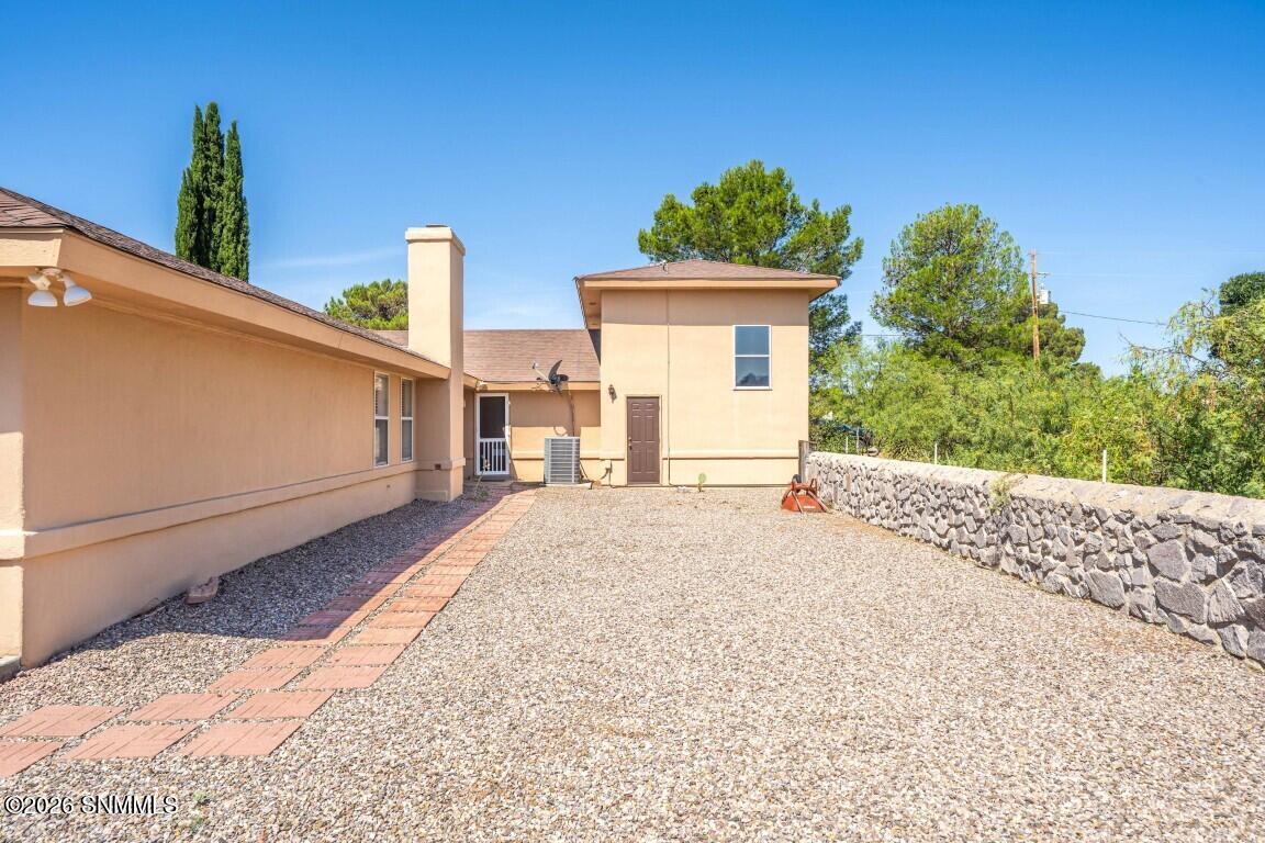 56-web-or-mls-Snappin Homes (SanAugustin