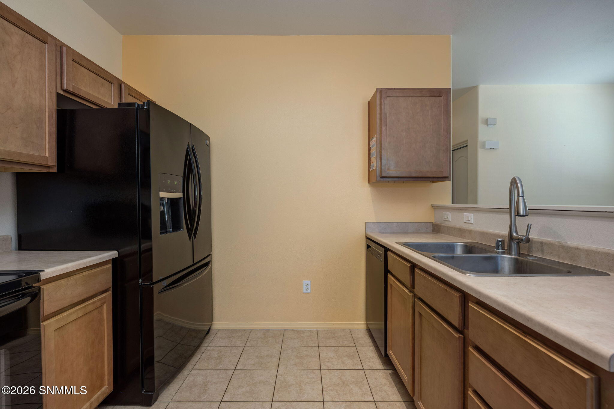 13-web-or-mls-Snappin Homes (Triumph4602