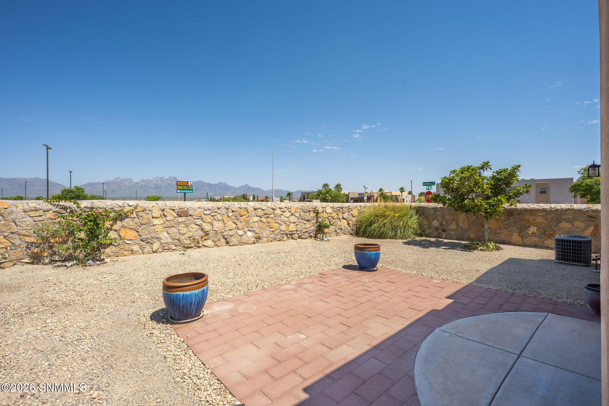 29-web-or-mls-Snappin Homes (Triumph4602