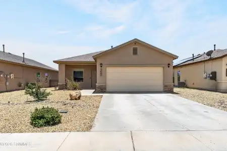 3007 San Miguel Court, Las Cruces, New Mexico 88007, 3 Bedrooms Bedrooms, ,2 BathroomsBathrooms,Residential,For Sale,San Miguel,2602457
