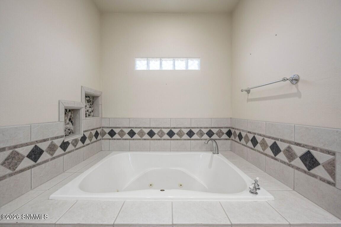 27-web-or-mls-Snappin Homes (CalleBellis