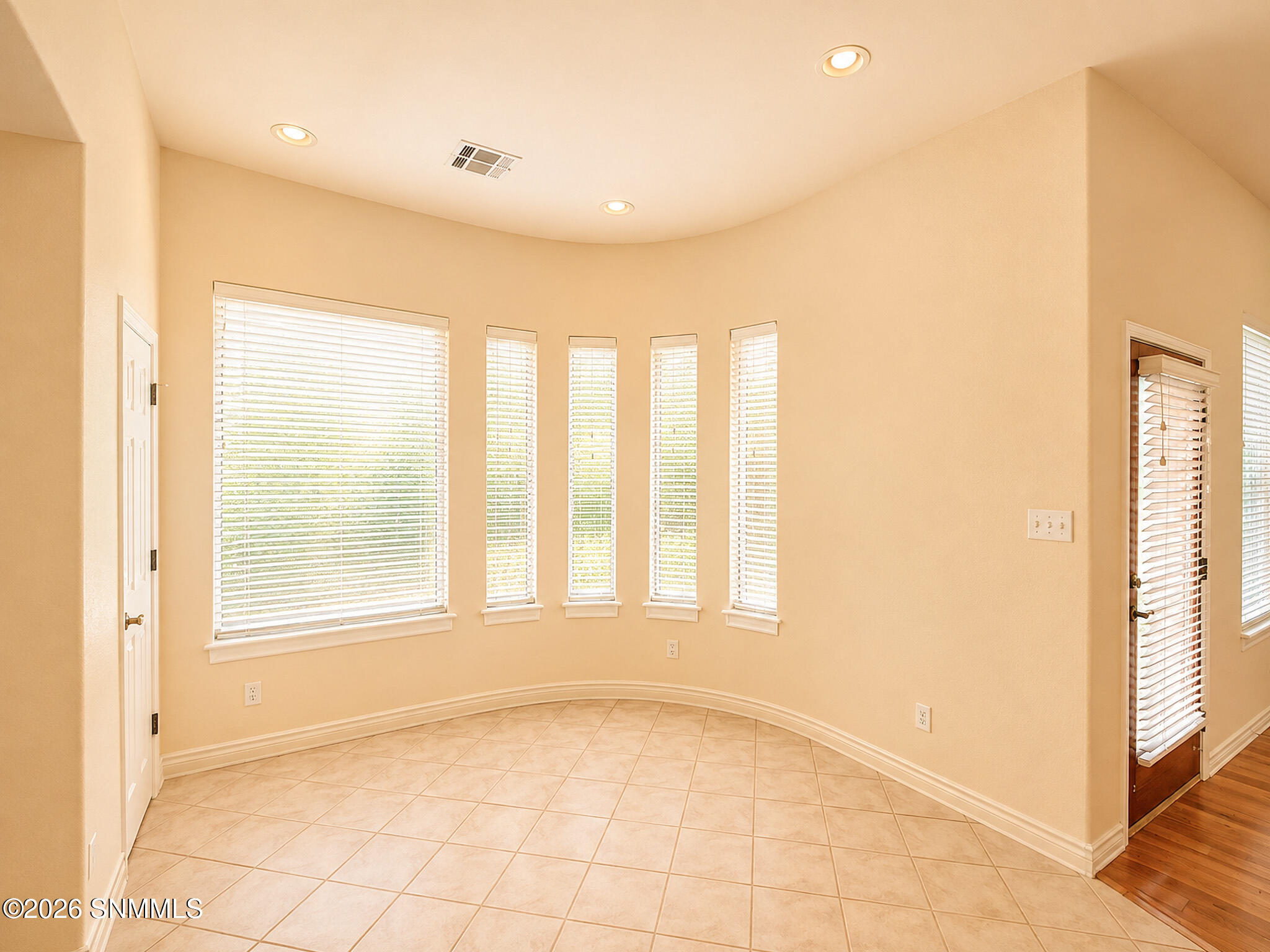 AP - Breakfast Nook