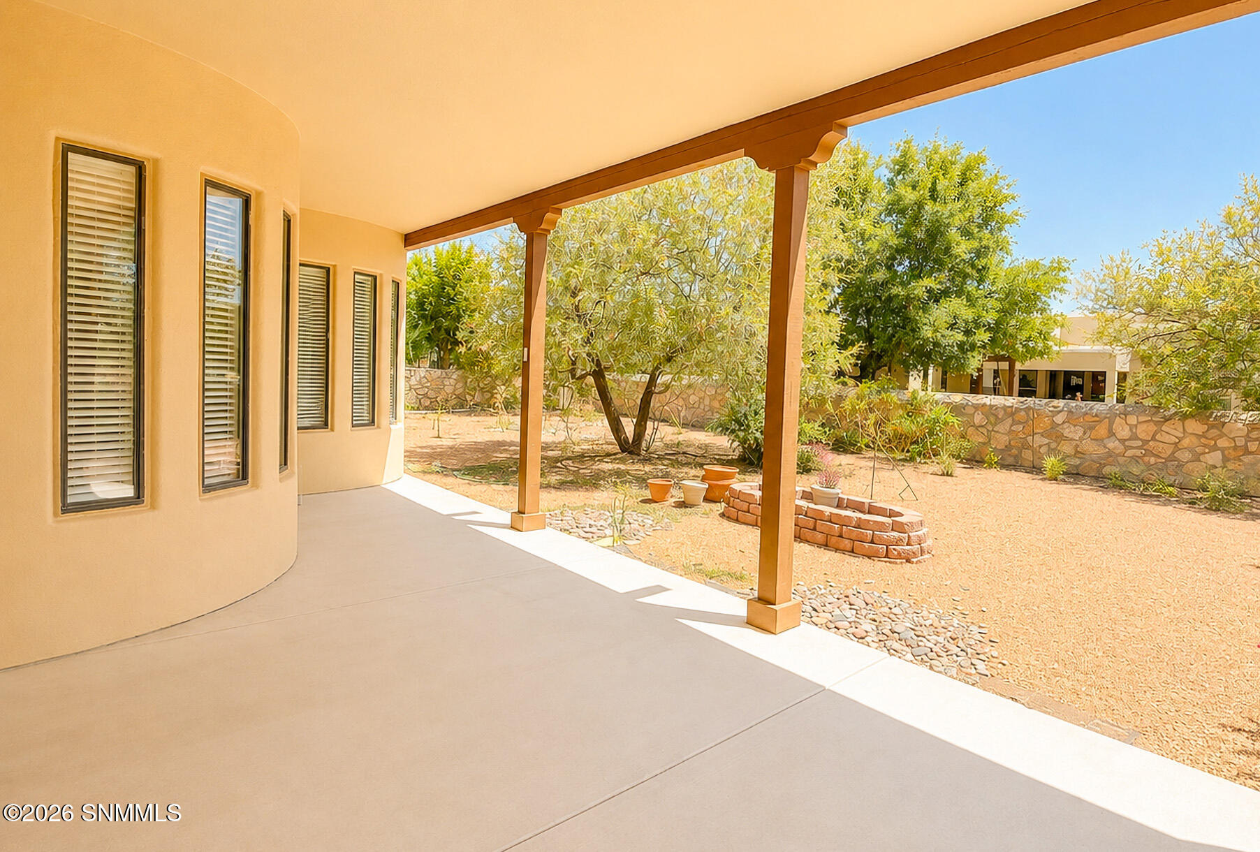 BL - Covered Patio