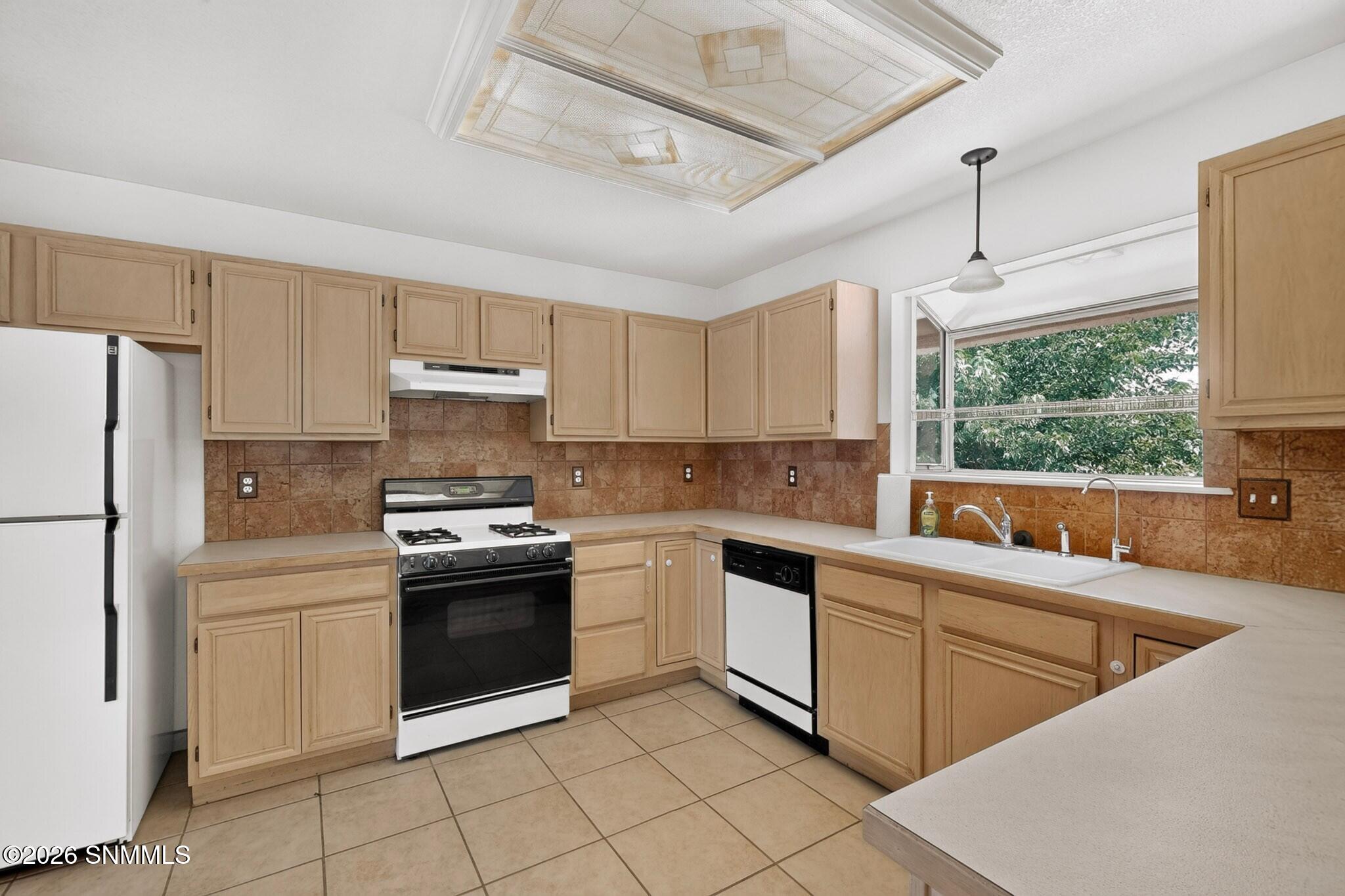 3dcasas-753-scenic-view-dr-021
