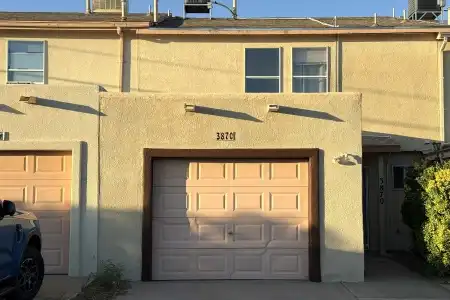 3870 Thurston Court, Las Cruces, New Mexico 88012, 3 Bedrooms Bedrooms, ,2.5 BathroomsBathrooms,Residential,For Sale,Thurston,2602483