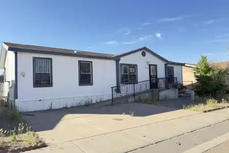 4146 Calle Libertad, Las Cruces, New Mexico 88005, 3 Bedrooms Bedrooms, ,1.75 BathroomsBathrooms,Residential,For Sale,Calle Libertad,2602485