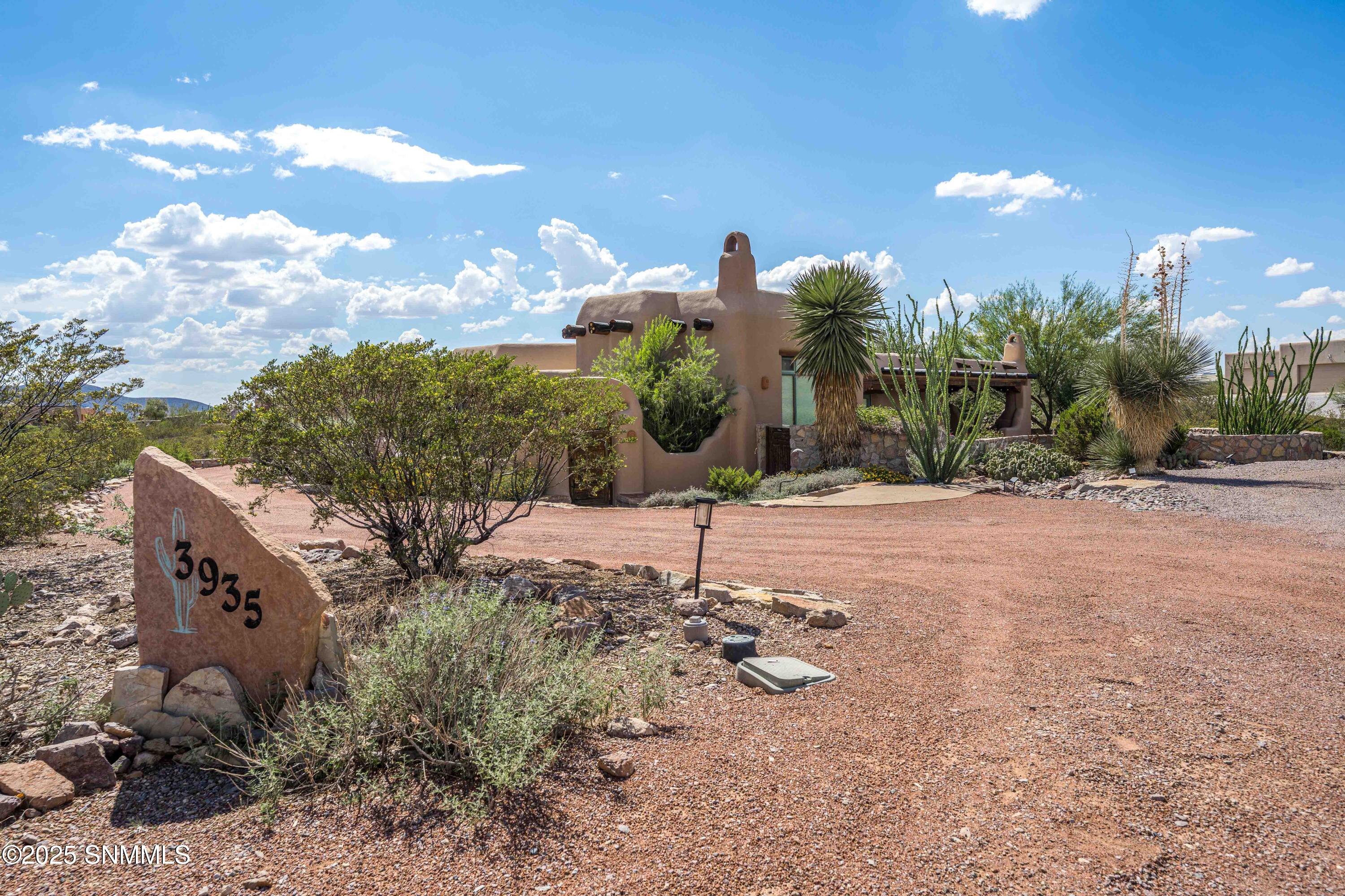 Snappin Homes (Saguaro3935)-1