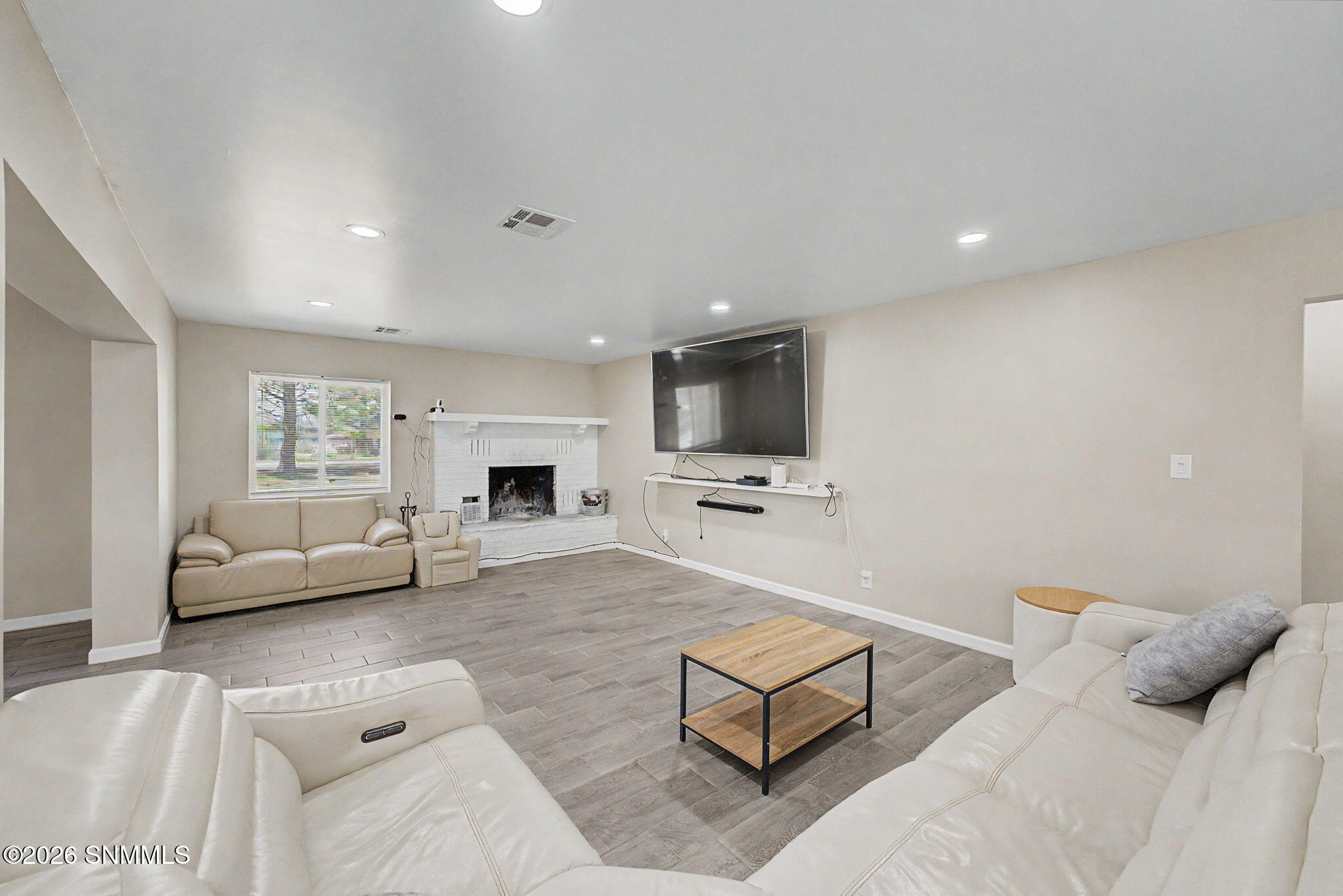 21-web-or-mls-REP-LLC_021
