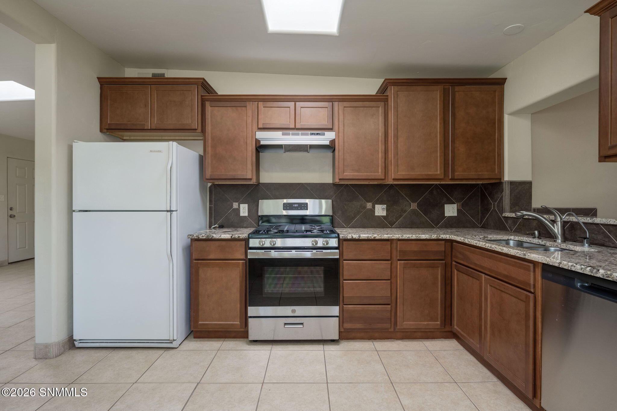 10-web-or-mls-Snappin Homes (Palmer425)-
