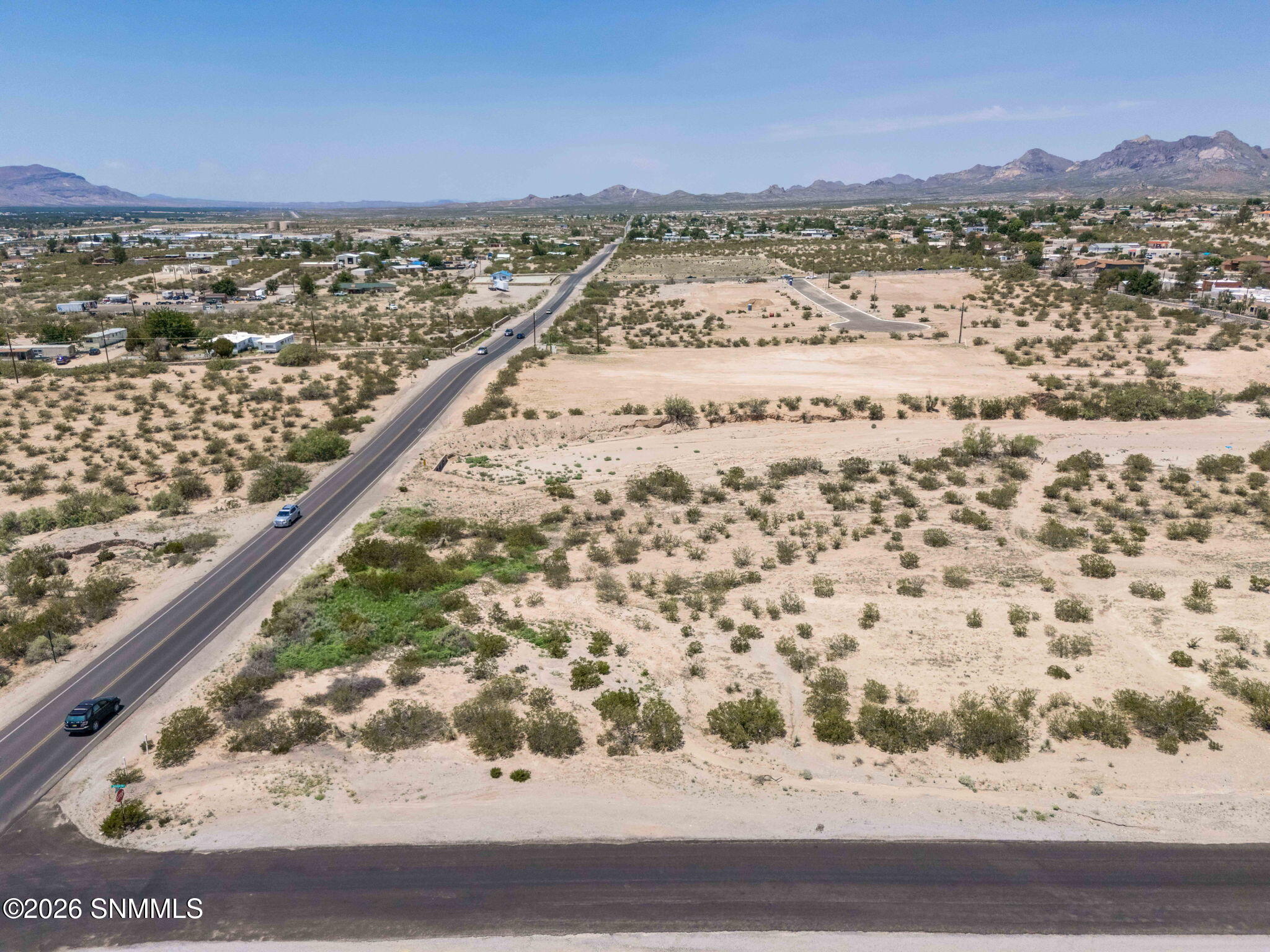 12-web-or-mls-Snappin Homes (DelRey-Sand