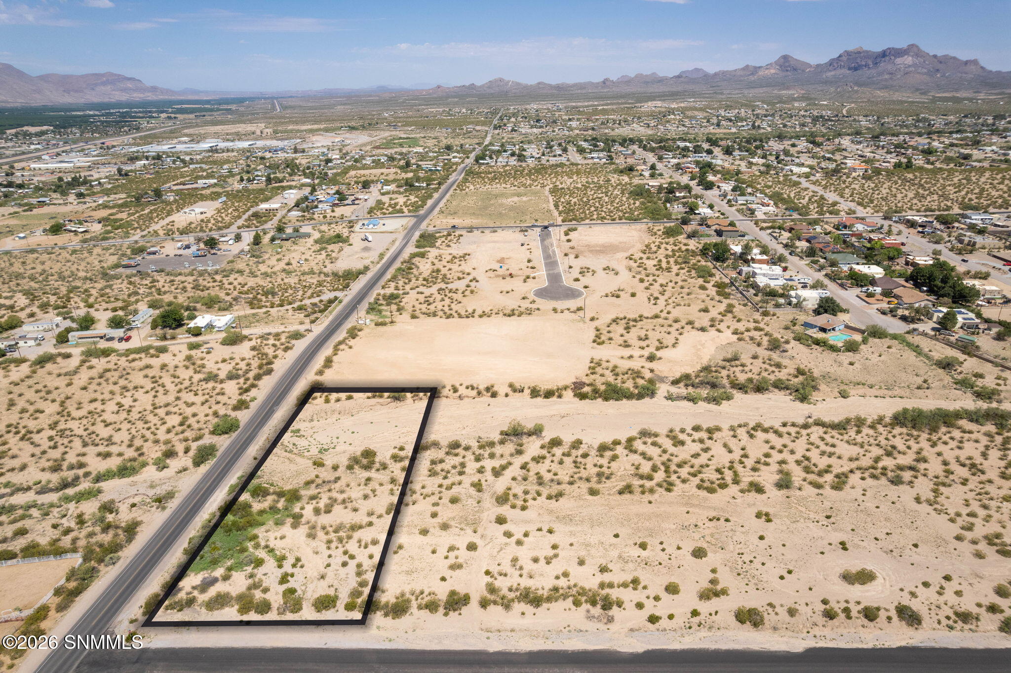 24-web-or-mls-Snappin Homes (DelRey-Sand