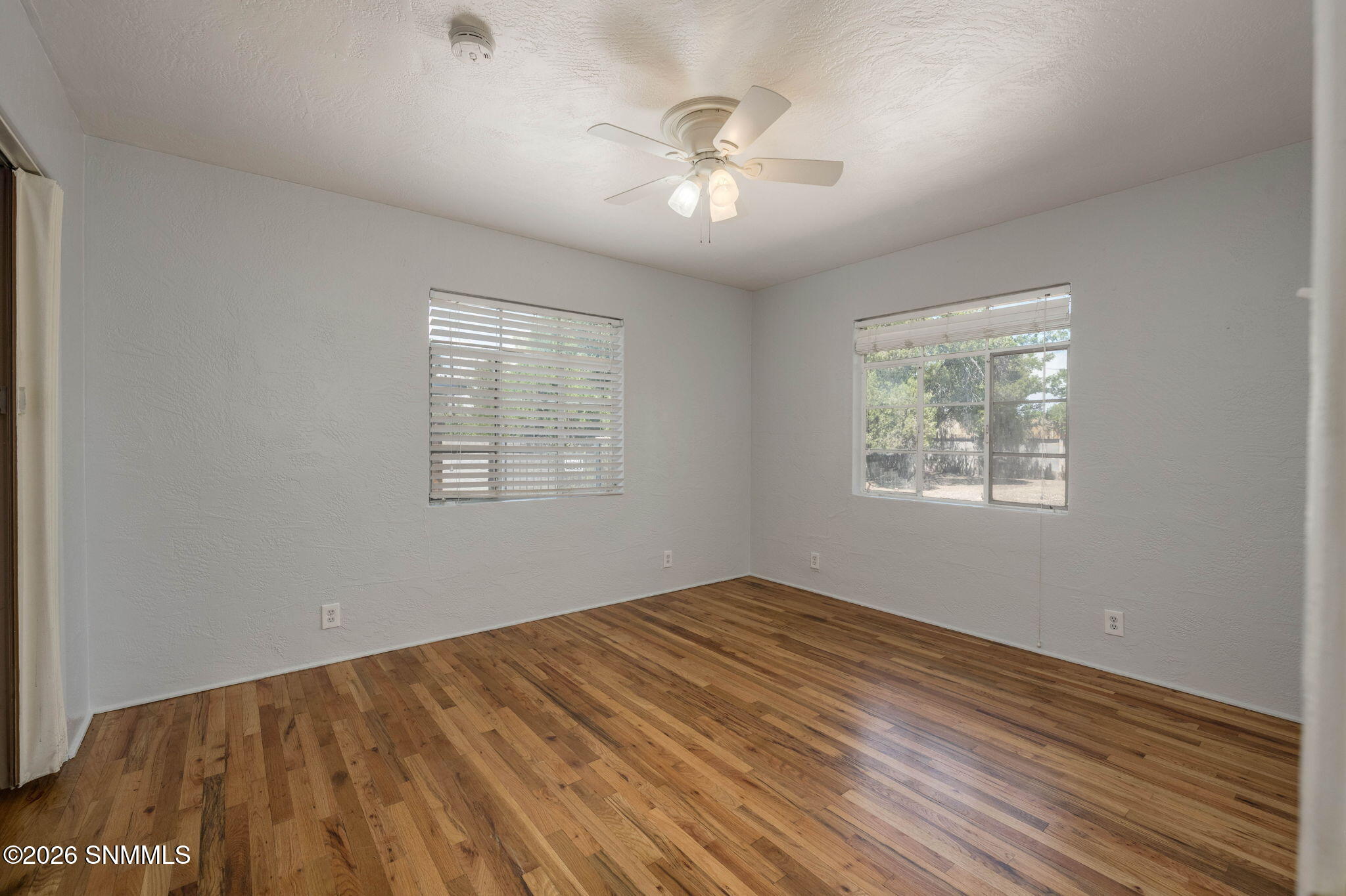 14-web-or-mls-Snappin Homes (Roberts160)