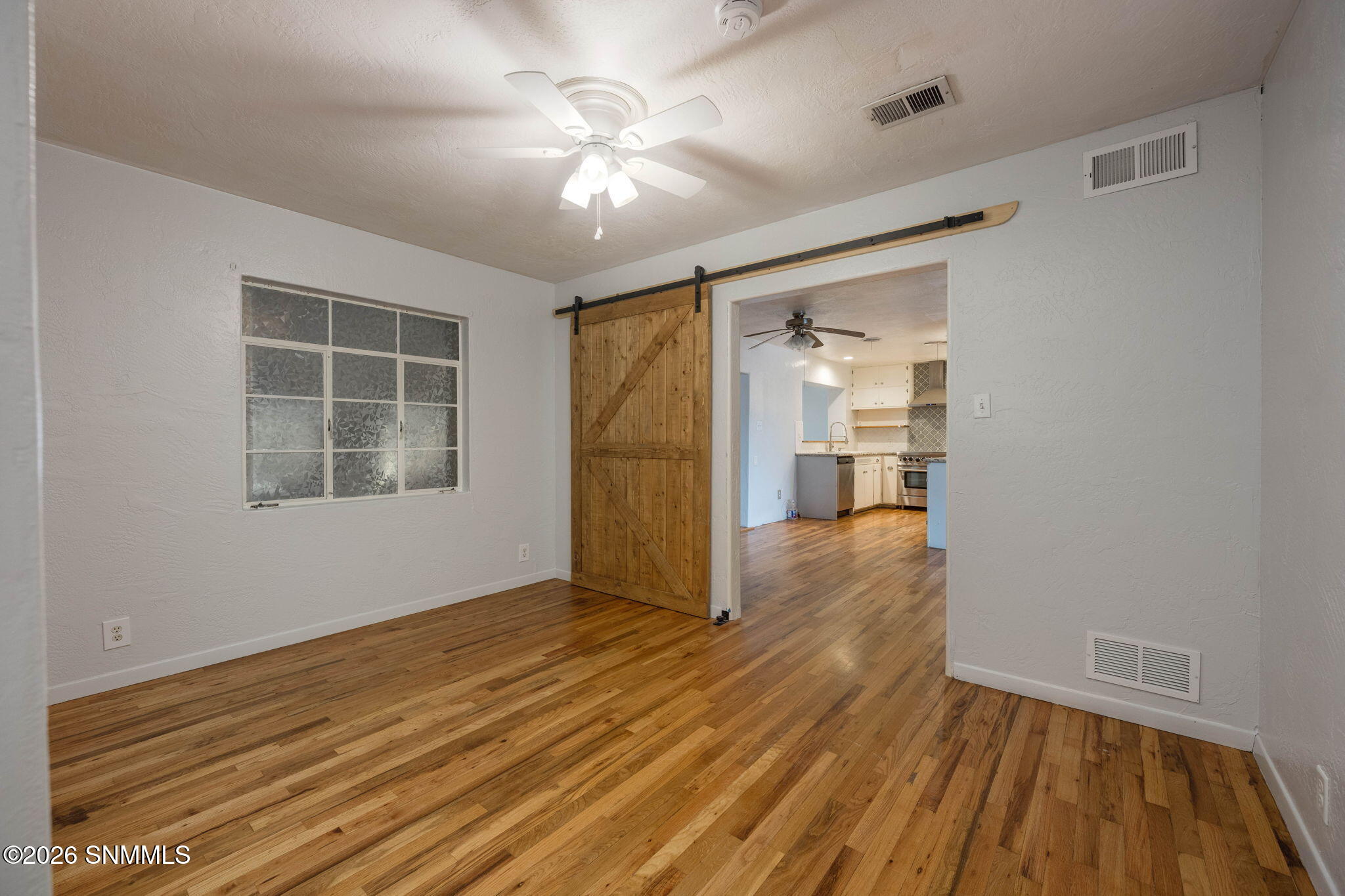 19-web-or-mls-Snappin Homes (Roberts160)
