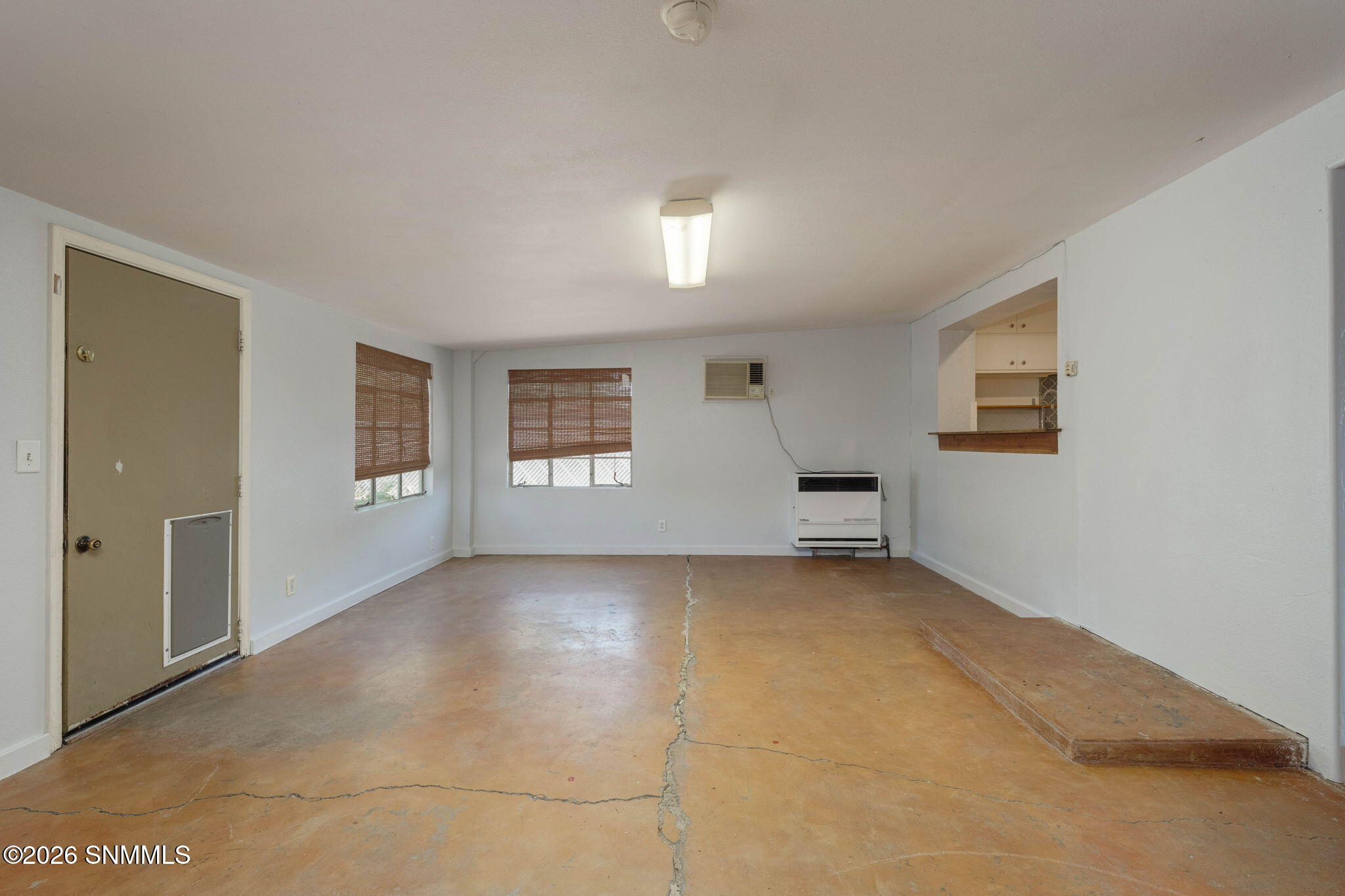 21-web-or-mls-Snappin Homes (Roberts160)