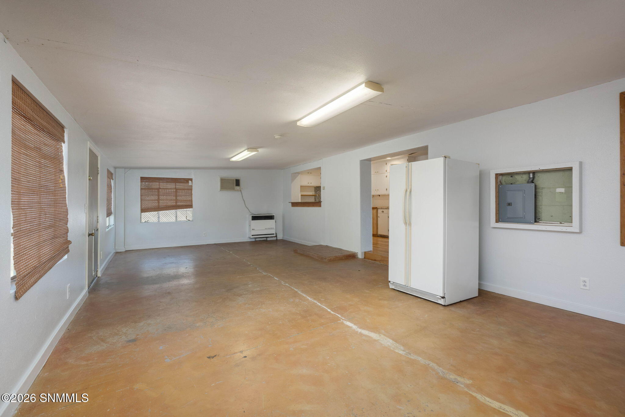 23-web-or-mls-Snappin Homes (Roberts160)