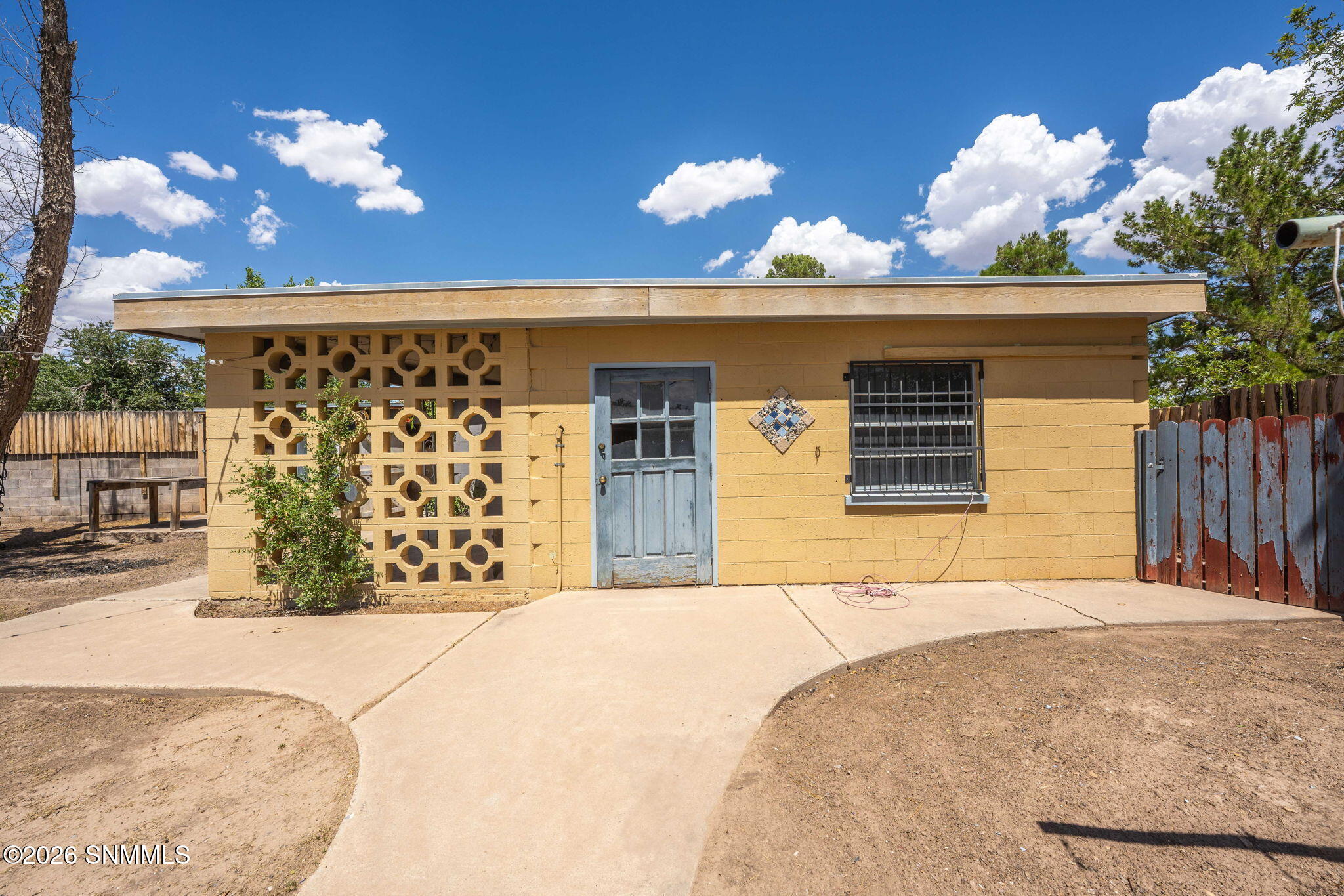 36-web-or-mls-Snappin Homes (Roberts160)