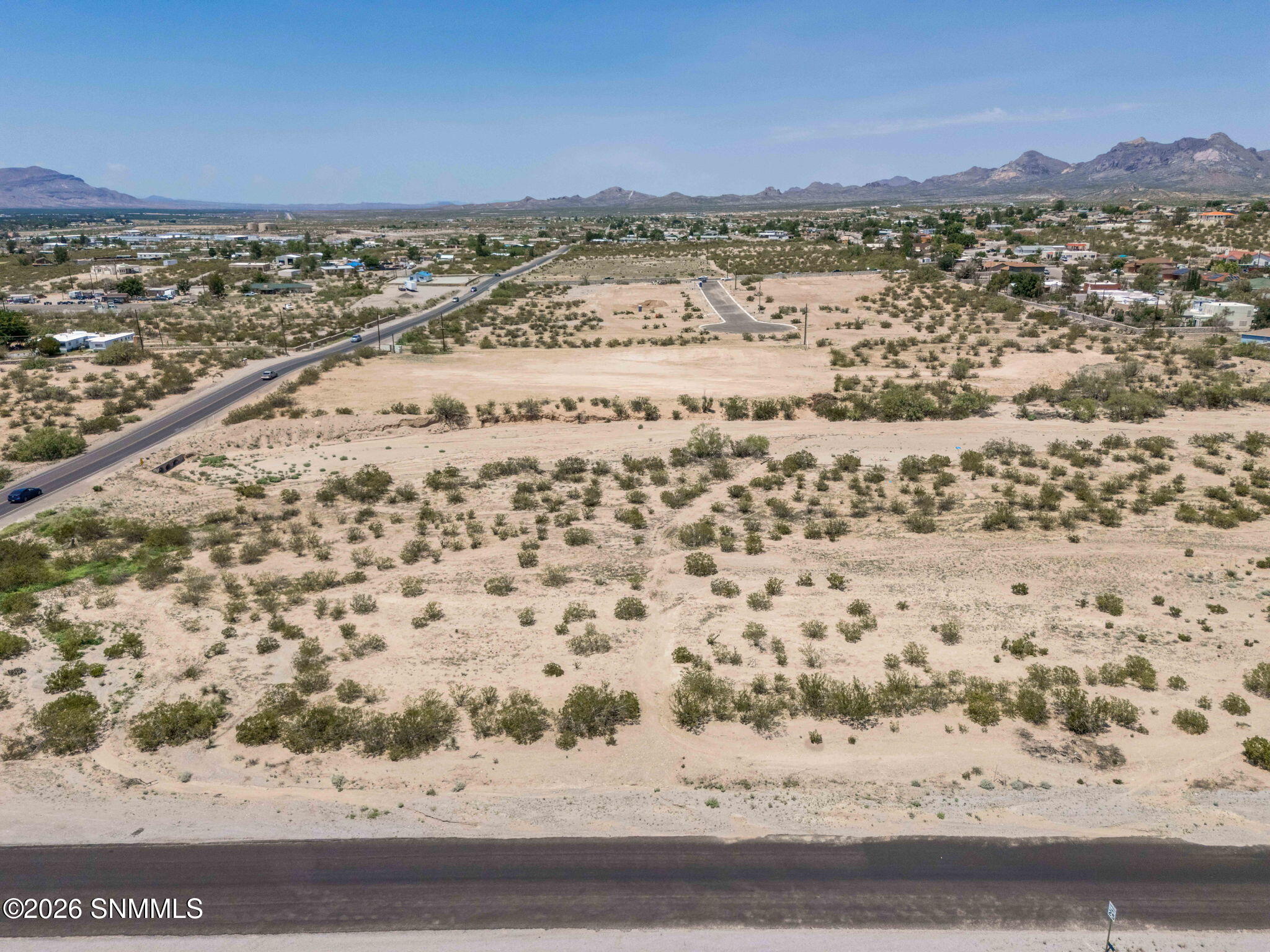 11-web-or-mls-Snappin Homes (DelRey-Sand