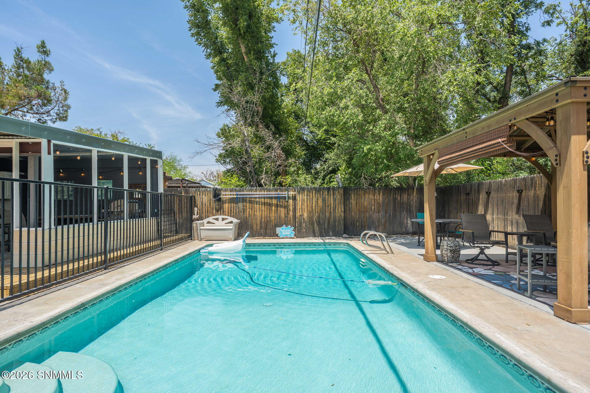 37-web-or-mls-Snappin Homes (East3305)-3