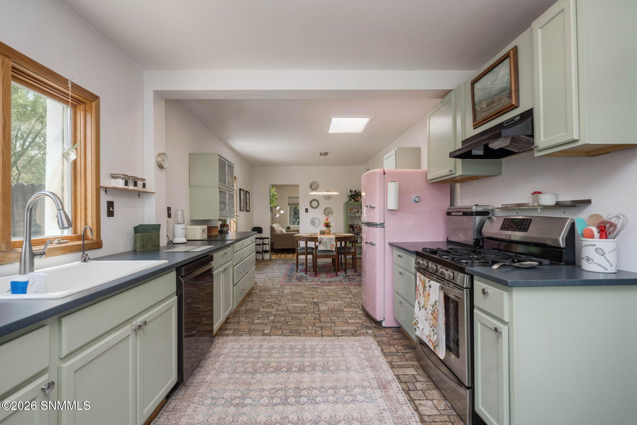 13-web-or-mls-Snappin Homes (East3305)-1
