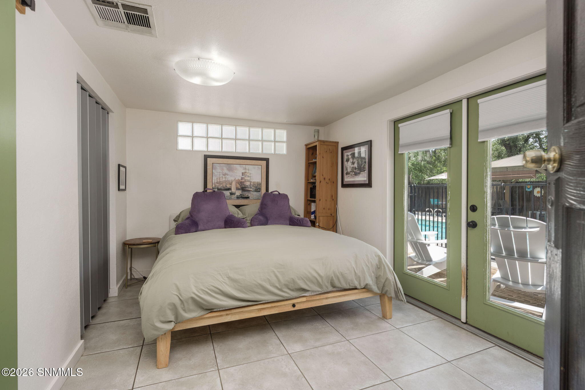 15-web-or-mls-Snappin Homes (East3305)-1