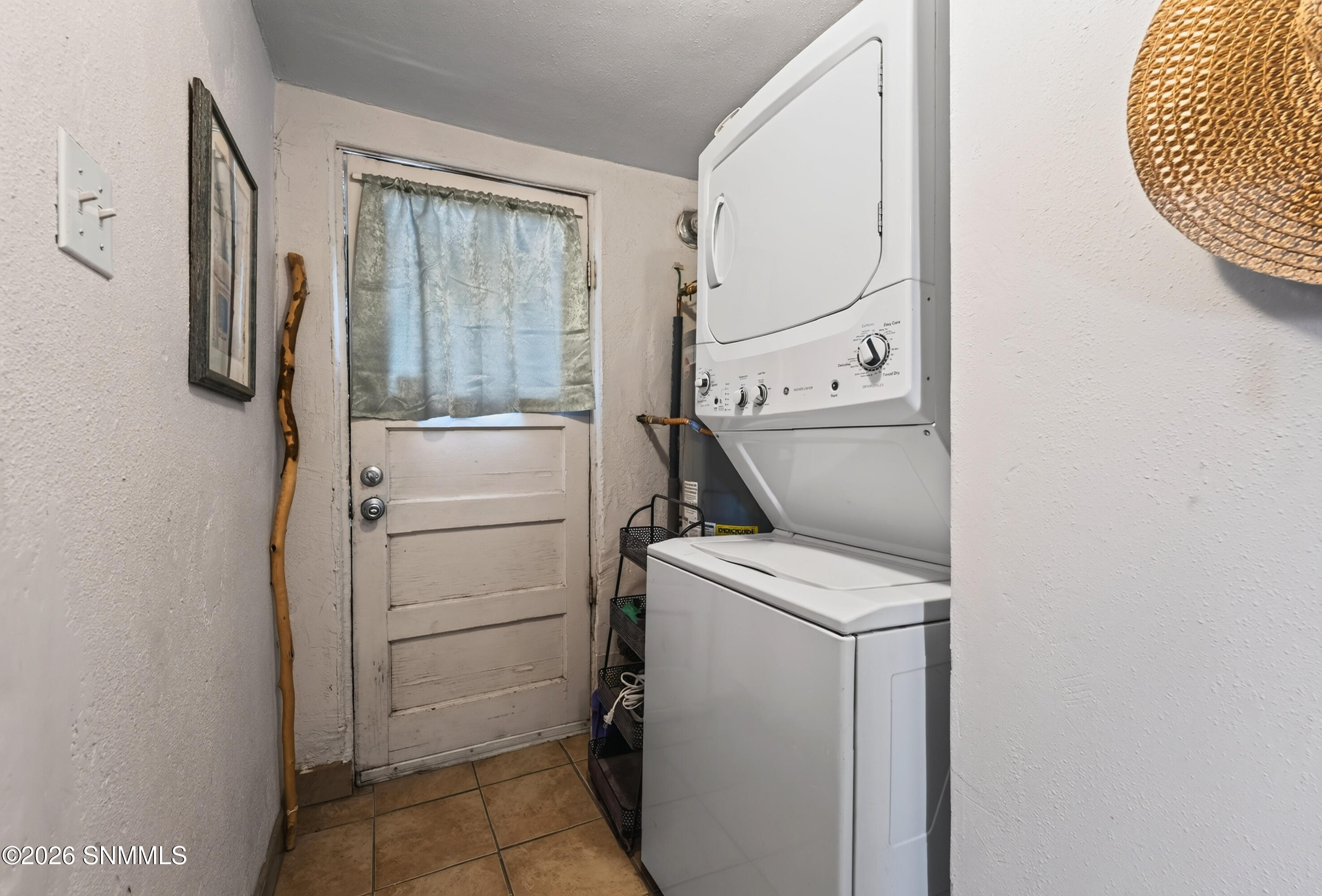 N Manzanita St-13
