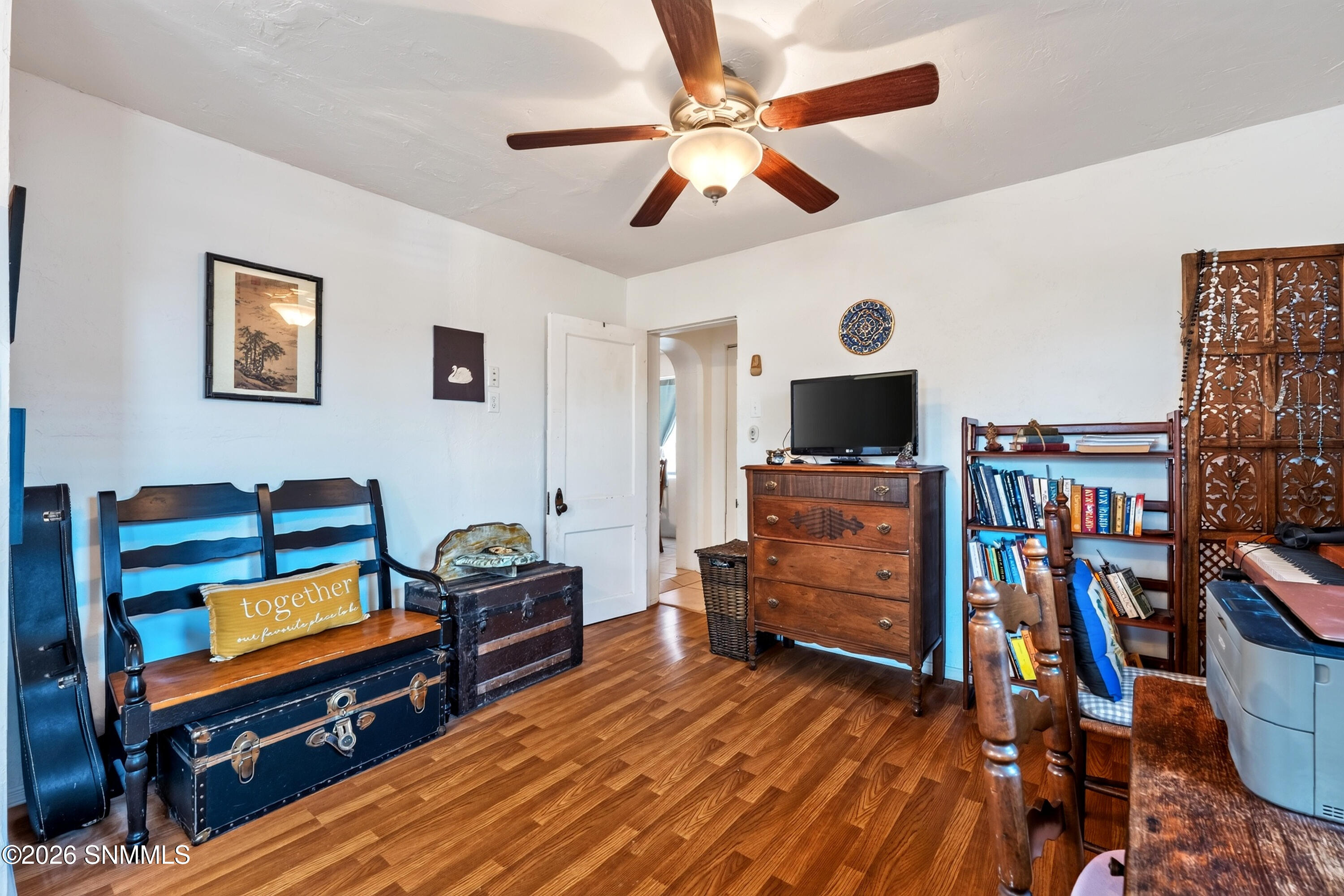 N Manzanita St-18