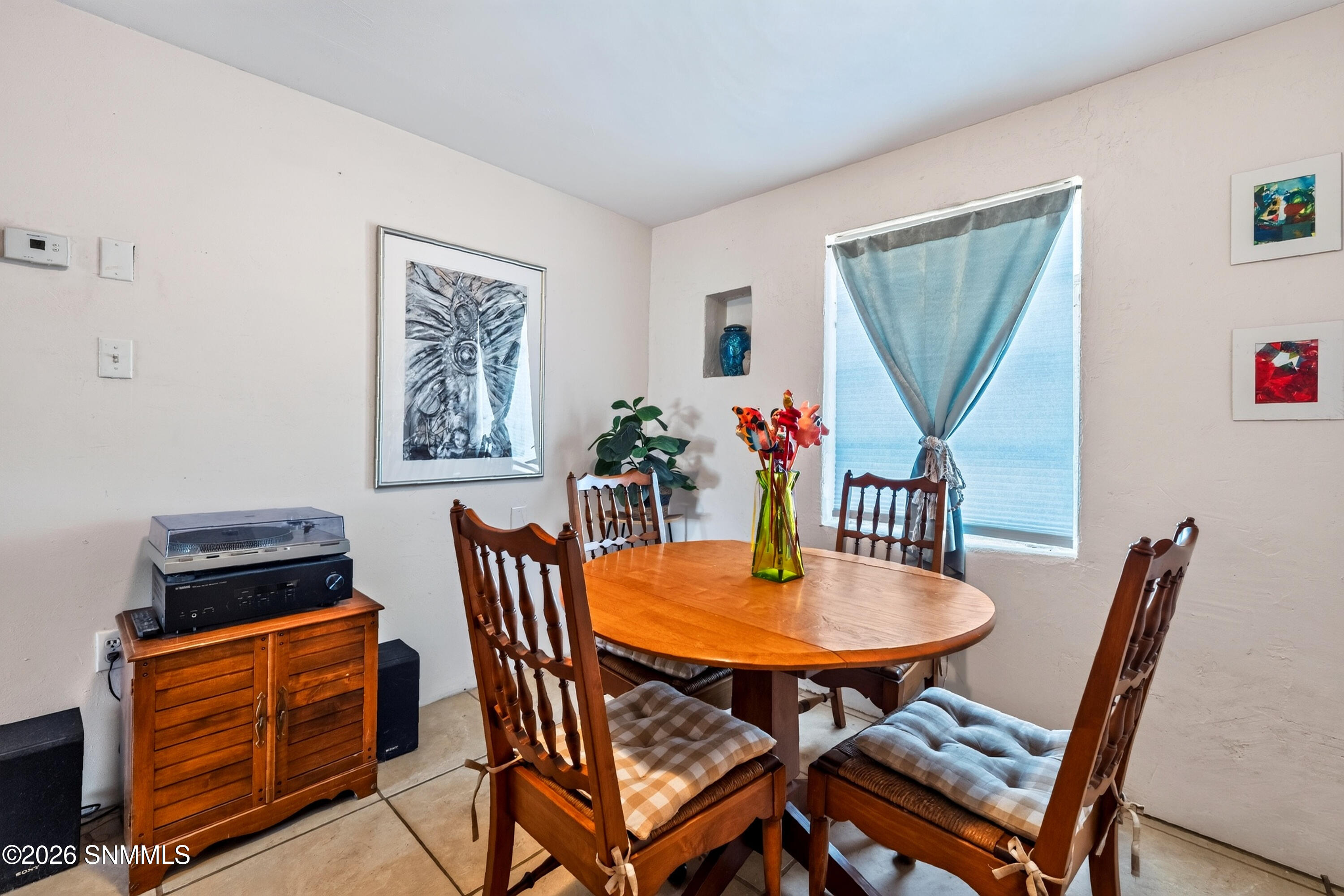 N Manzanita St-25