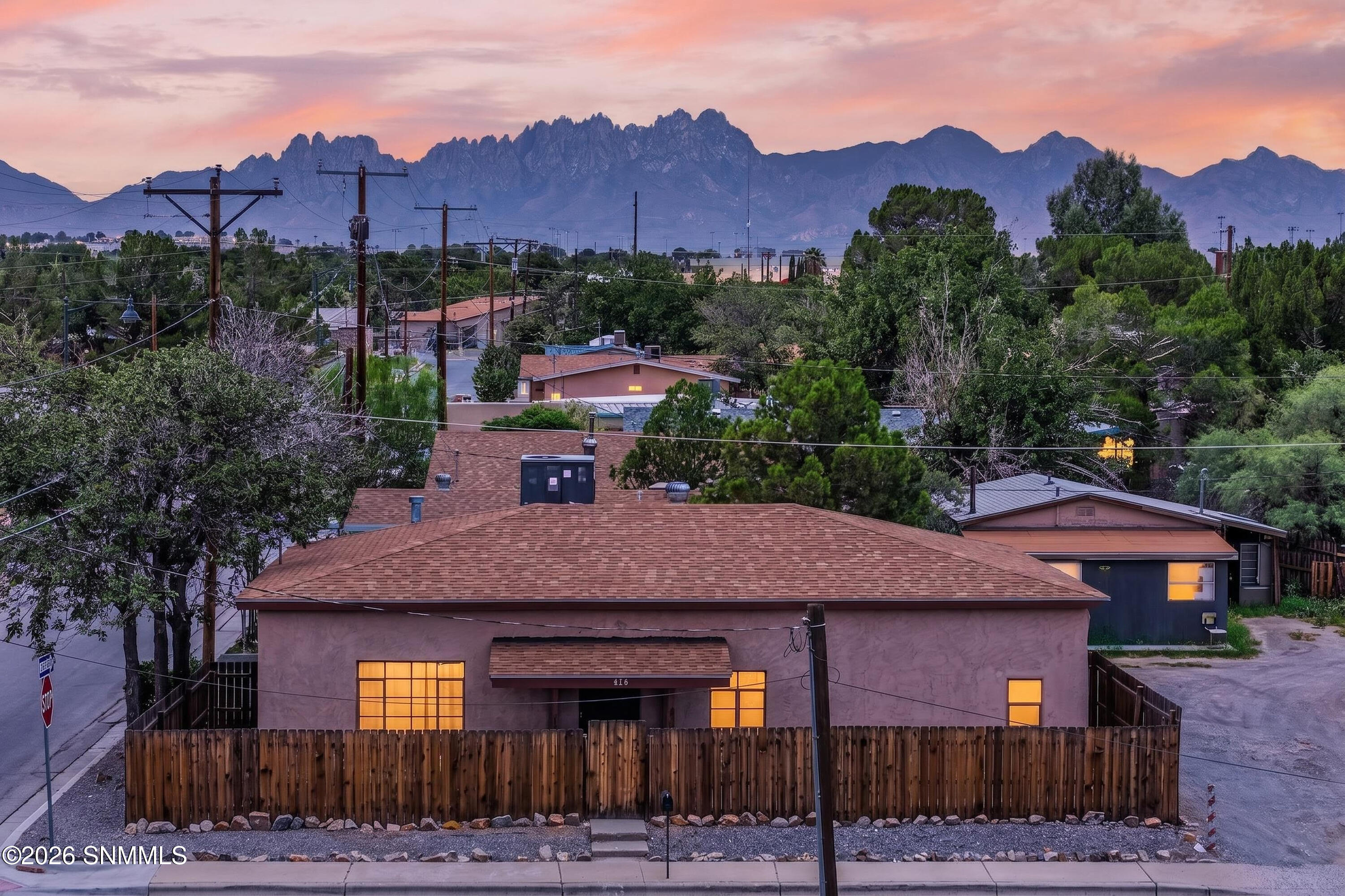 N Manzanita St-32#twilight