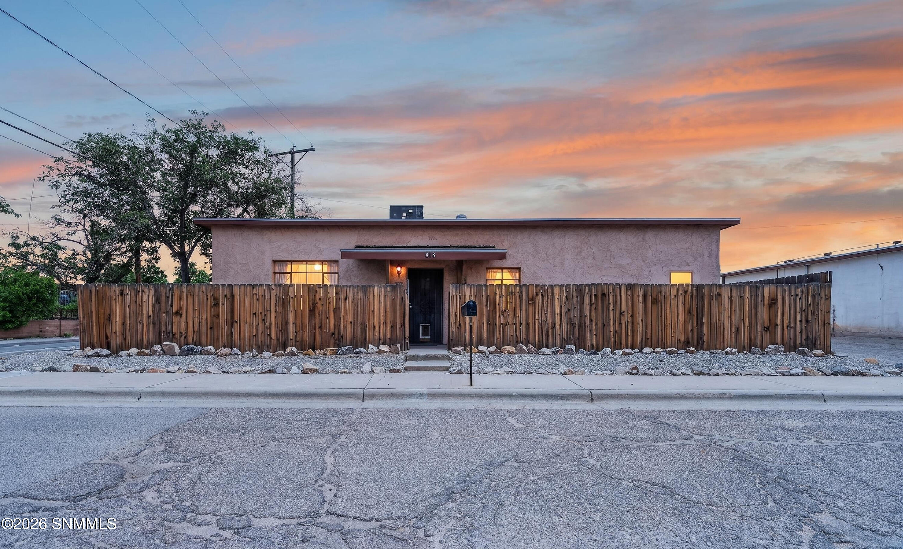 N Manzanita St-1#twilight