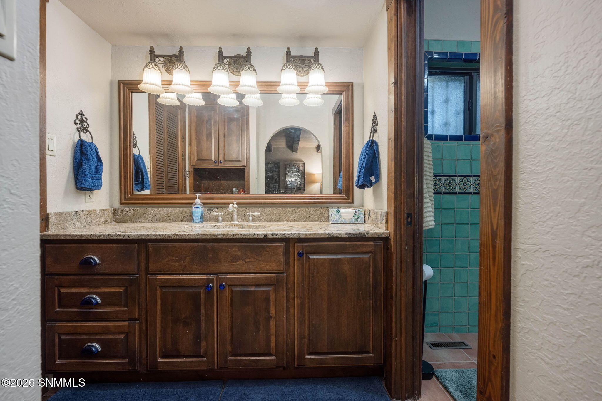 25-web-or-mls-Snappin Homes (Engler820)-